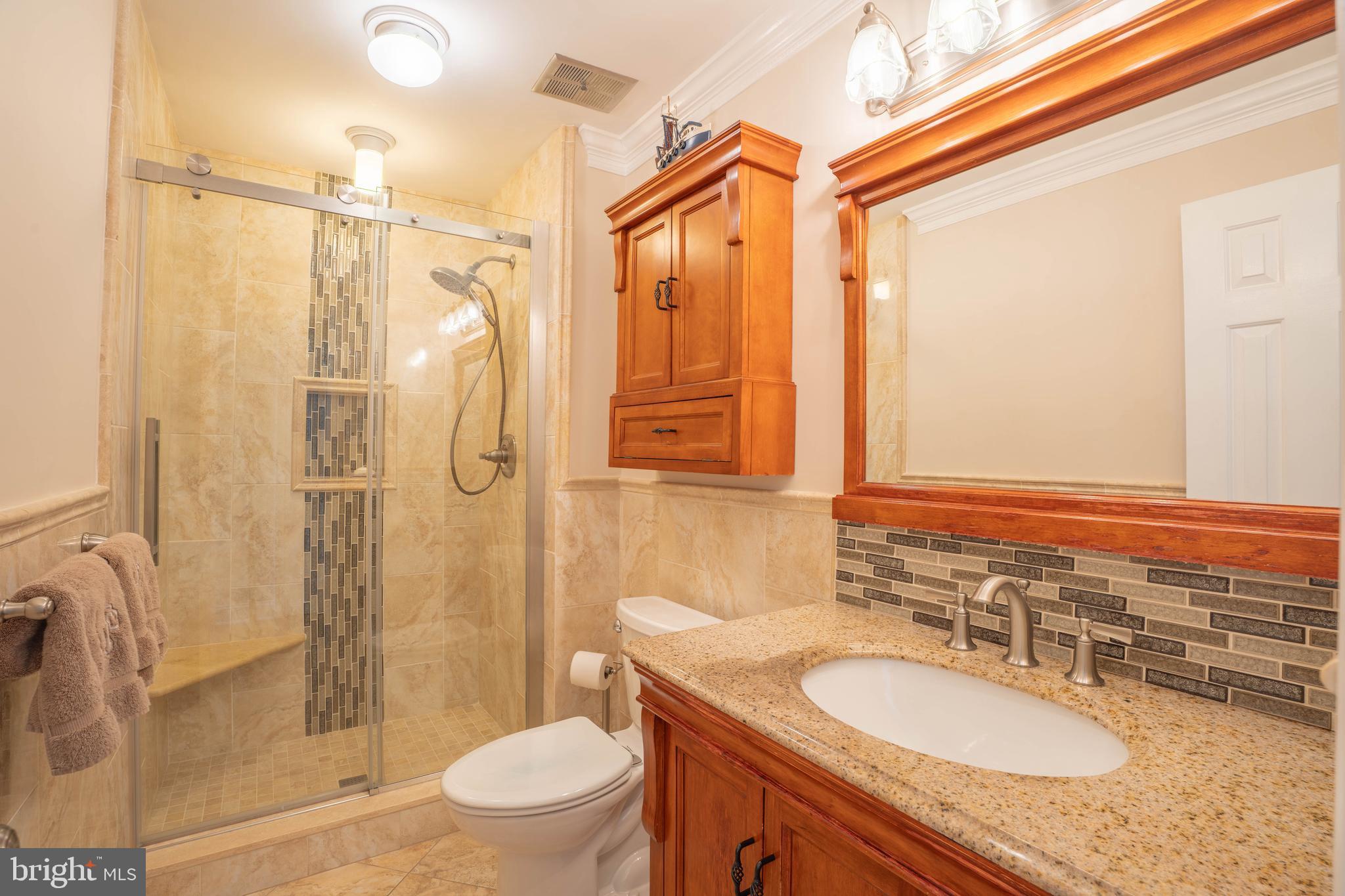 ROSE HOLLOW - Residential