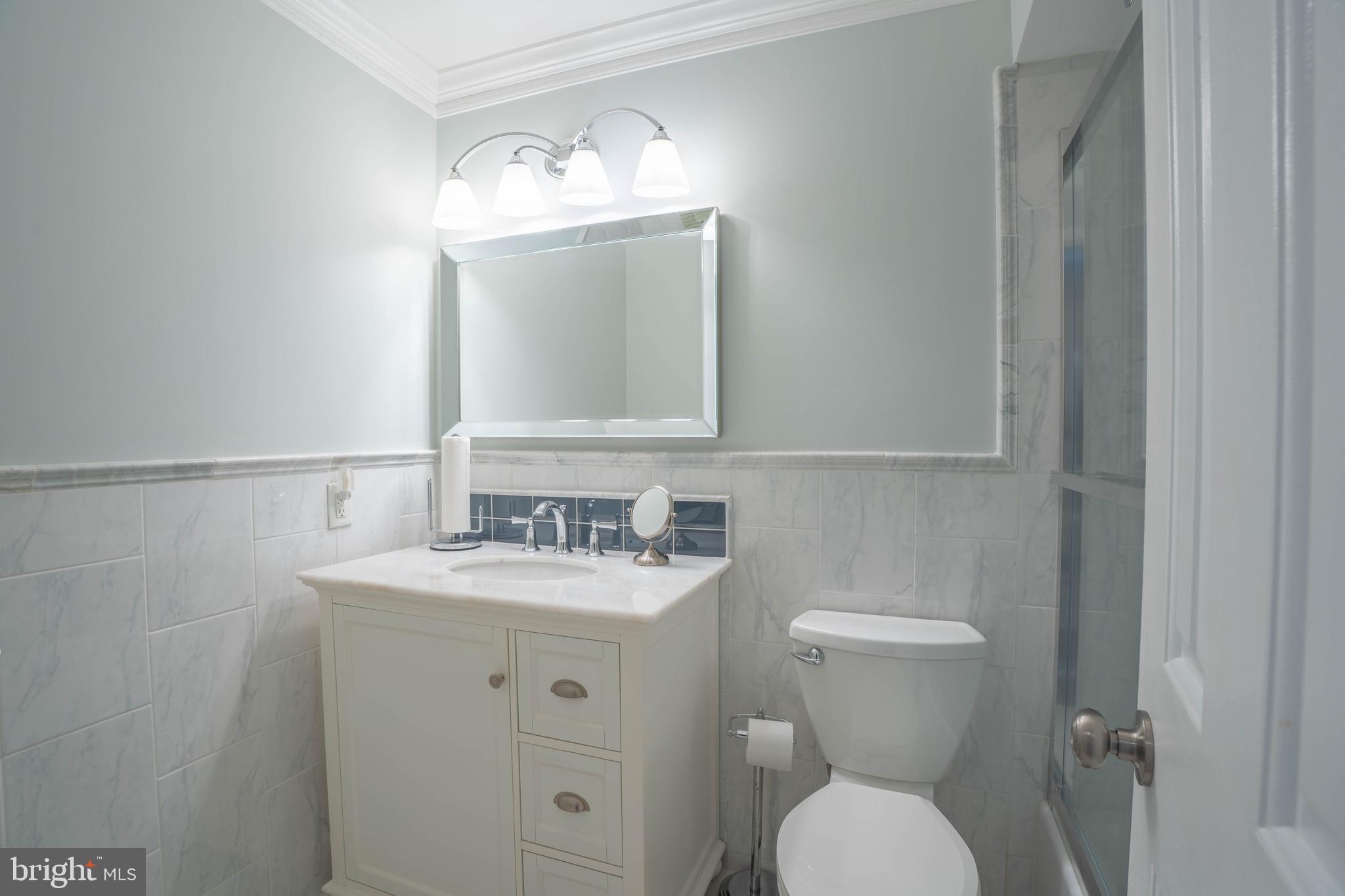 ROSE HOLLOW - Residential