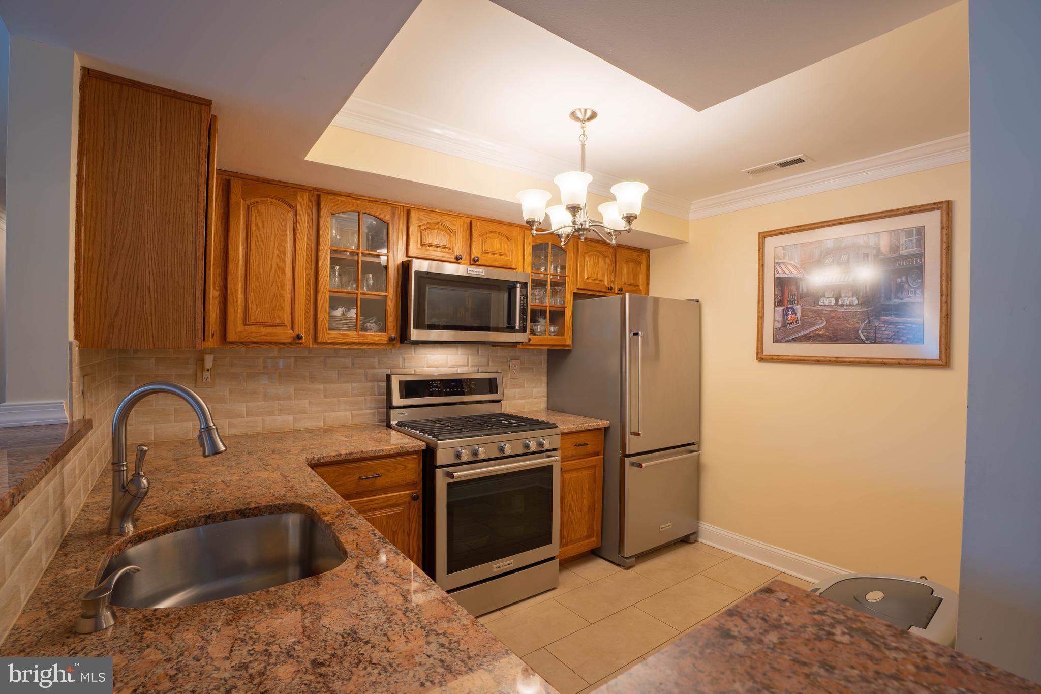 ROSE HOLLOW - Residential