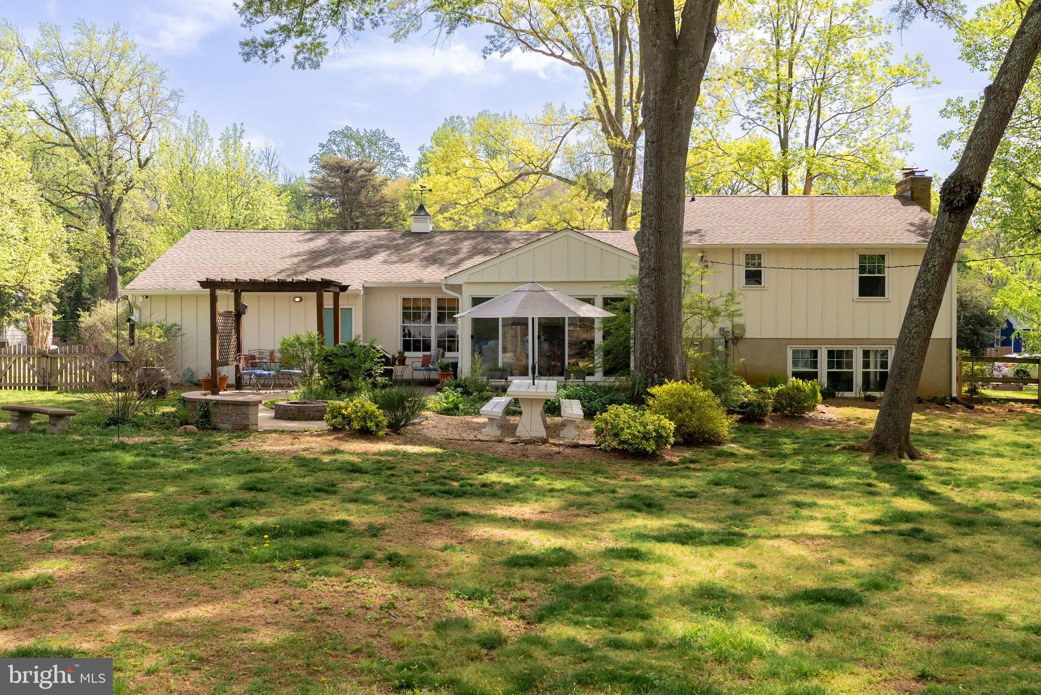 ROMAR ESTATES - Residential