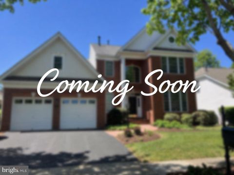 Photo of 15471 Championship Drive, HAYMARKET, VA 20169 (MLS # VAPW2117942)