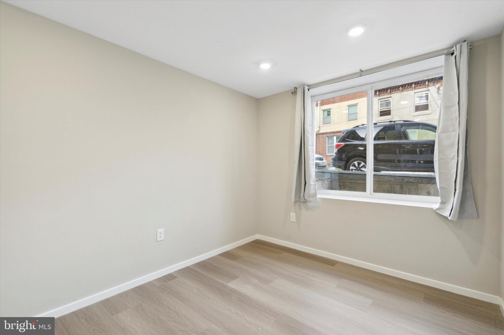 FRANCISVILLE - Residential Lease