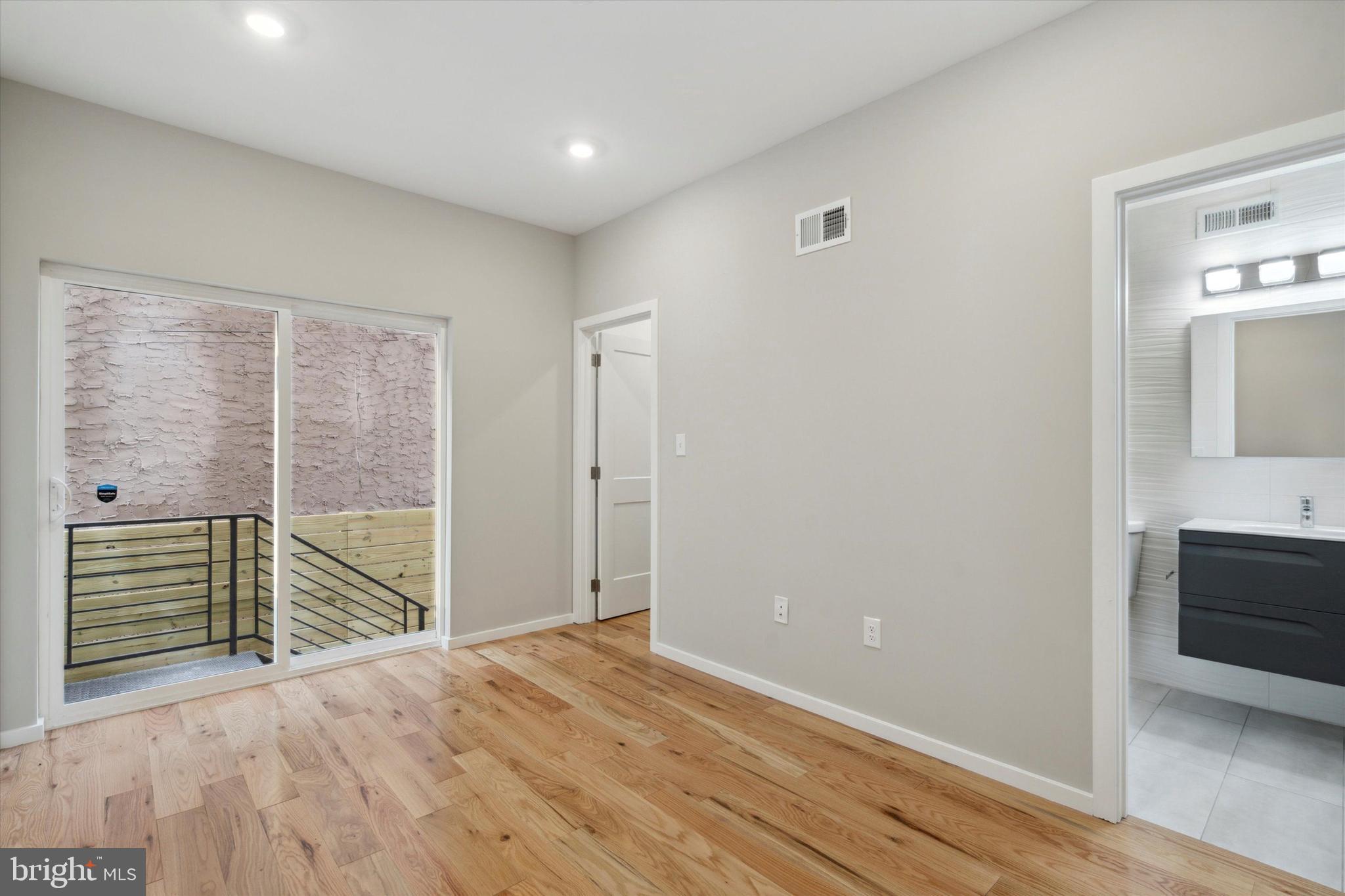 FRANCISVILLE - Residential Lease