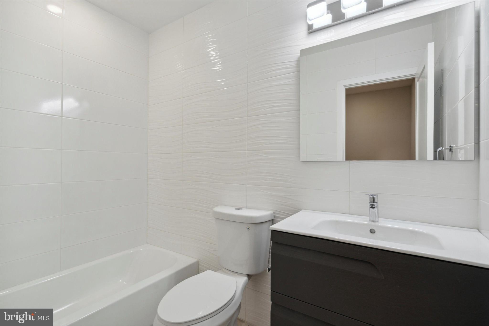 FRANCISVILLE - Residential Lease