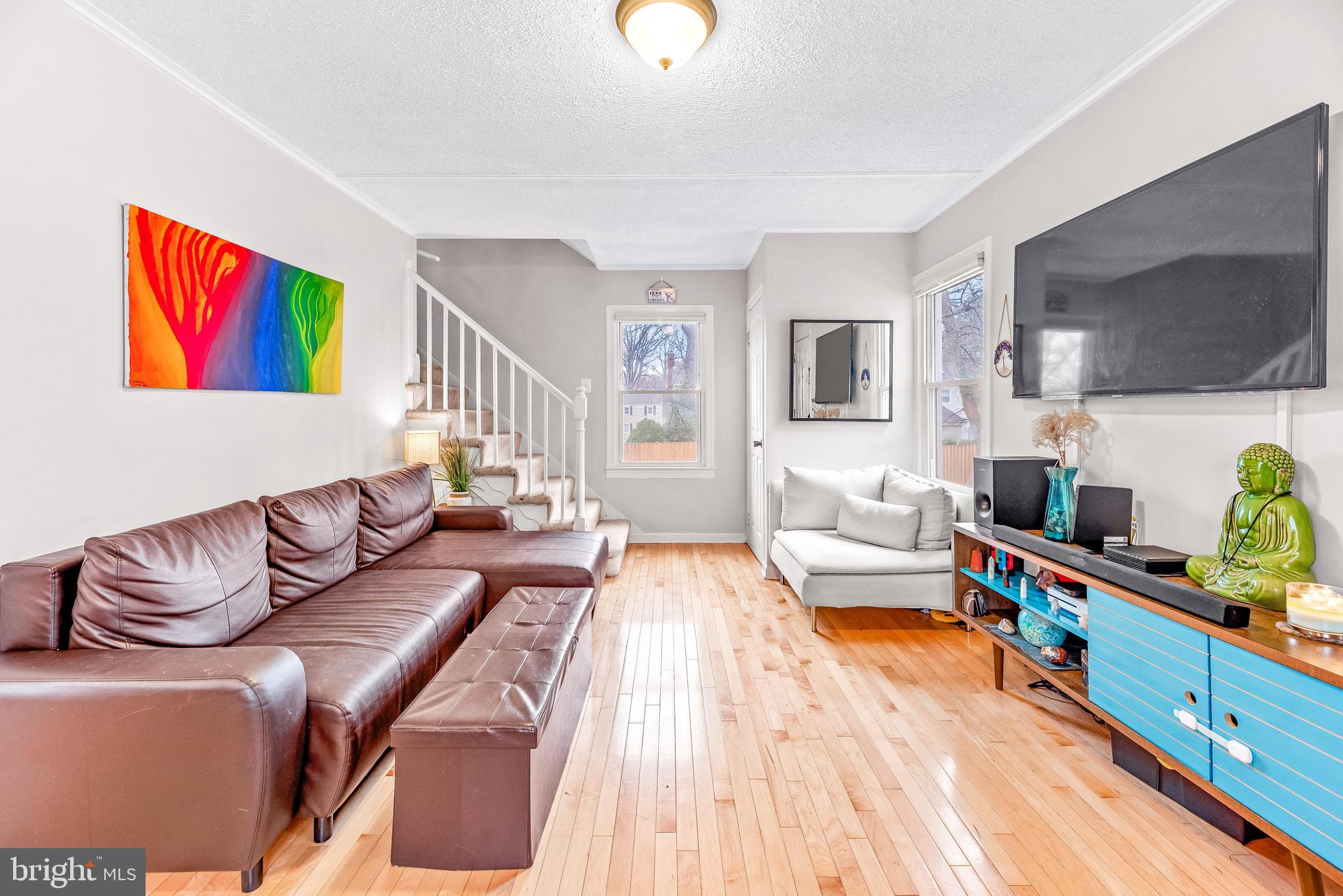 LANDOVER HILLS - Residential