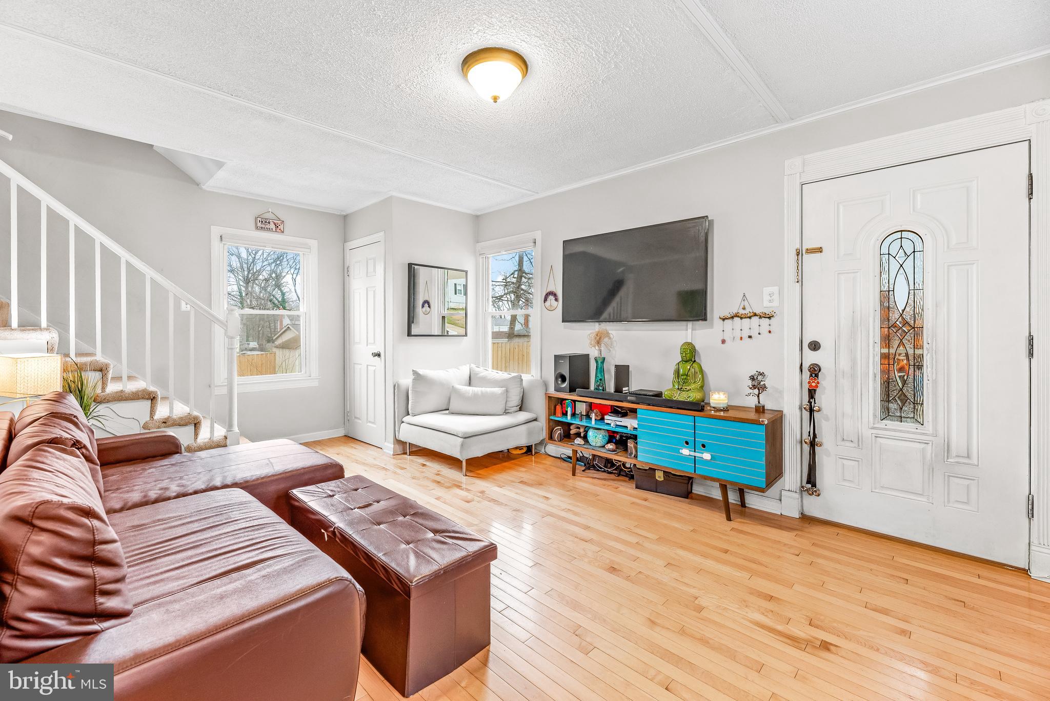 LANDOVER HILLS - Residential