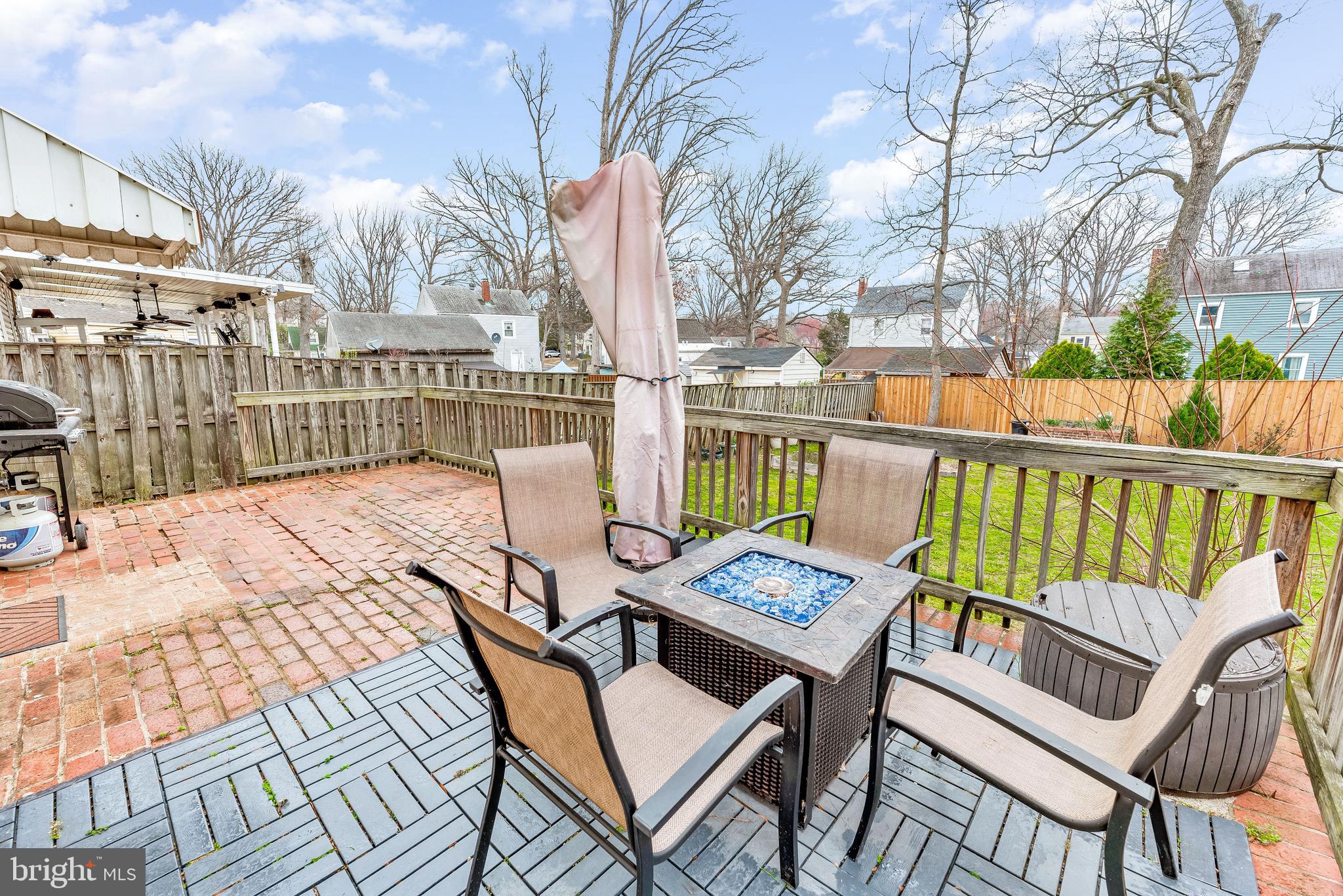 LANDOVER HILLS - Residential