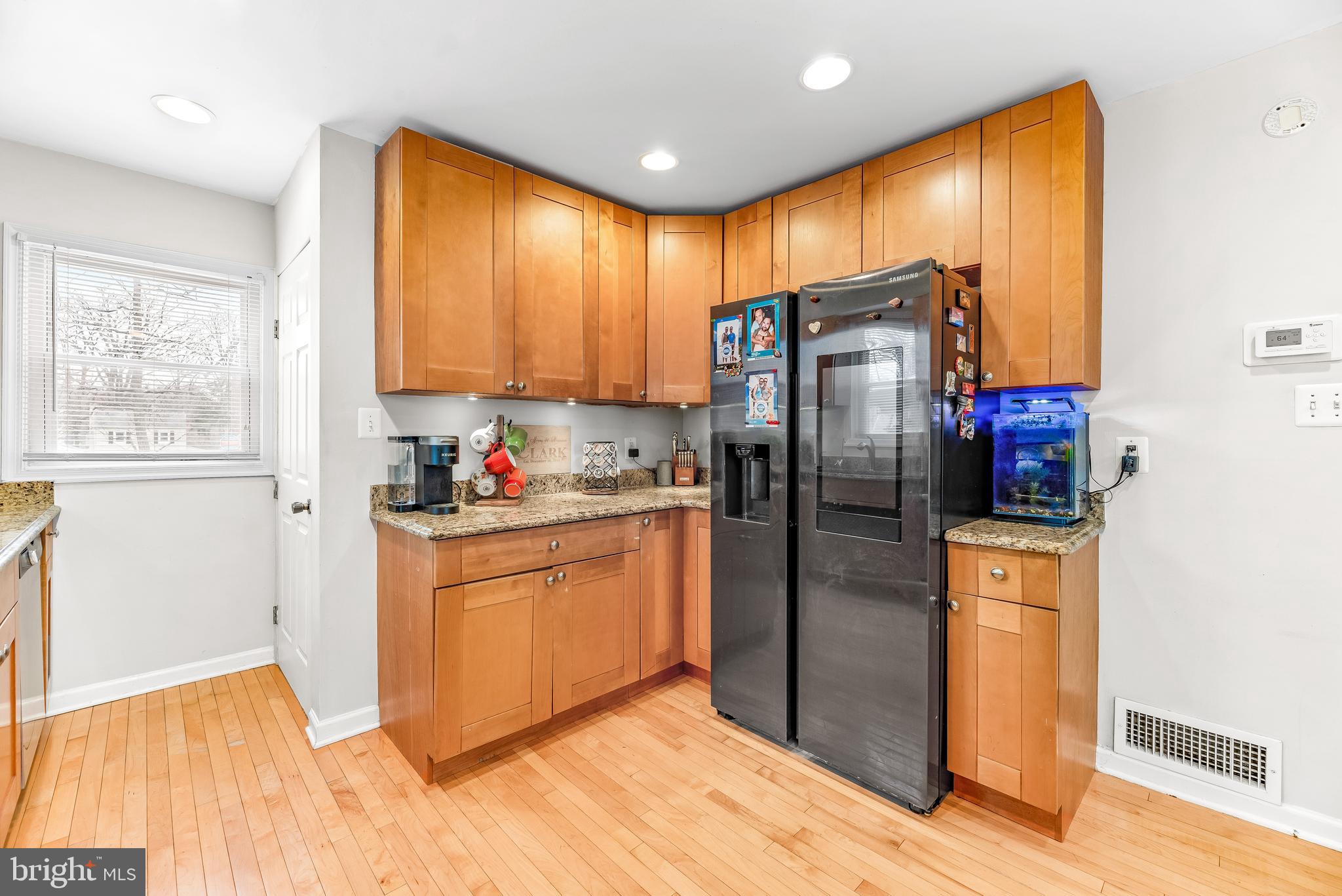 LANDOVER HILLS - Residential