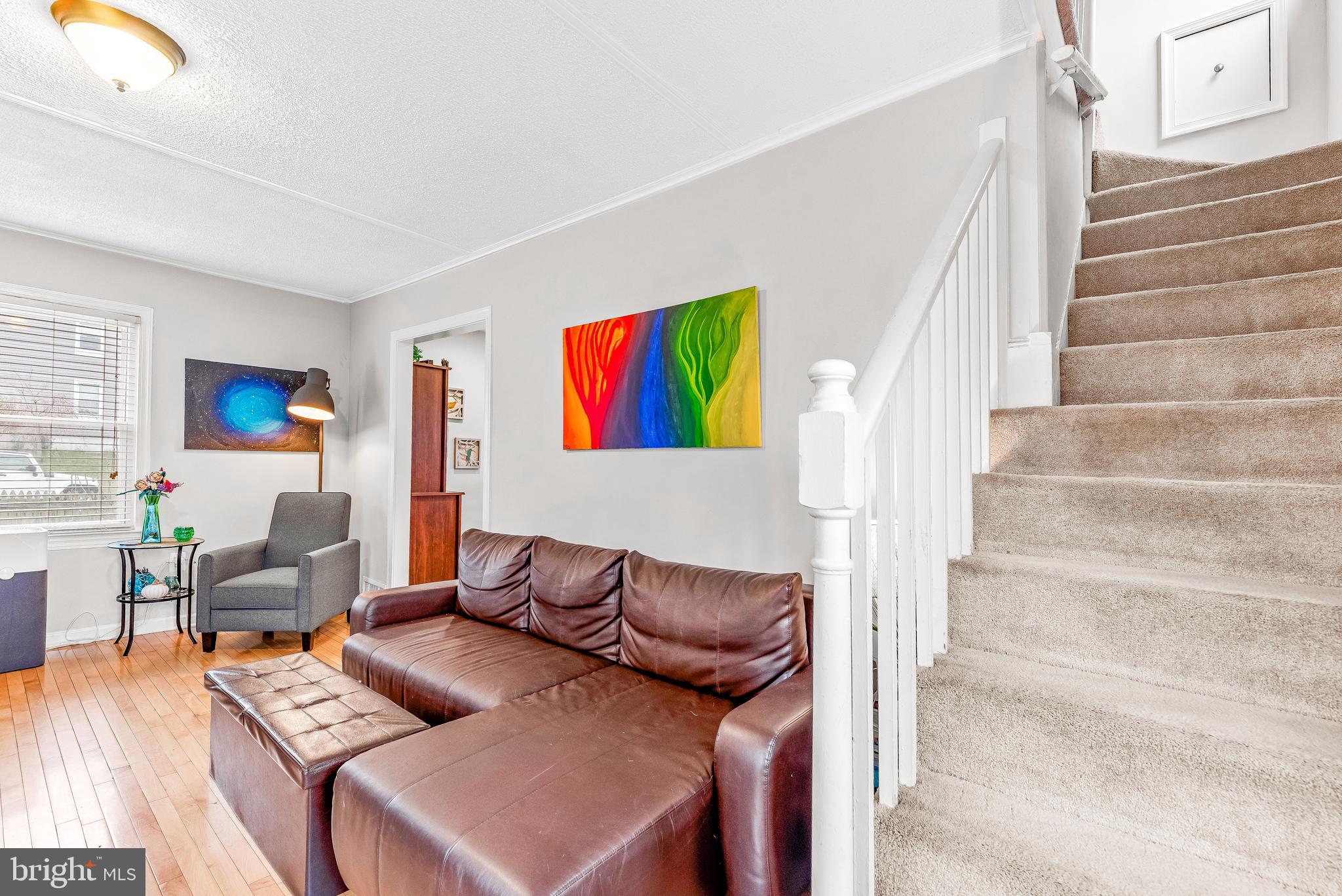 LANDOVER HILLS - Residential