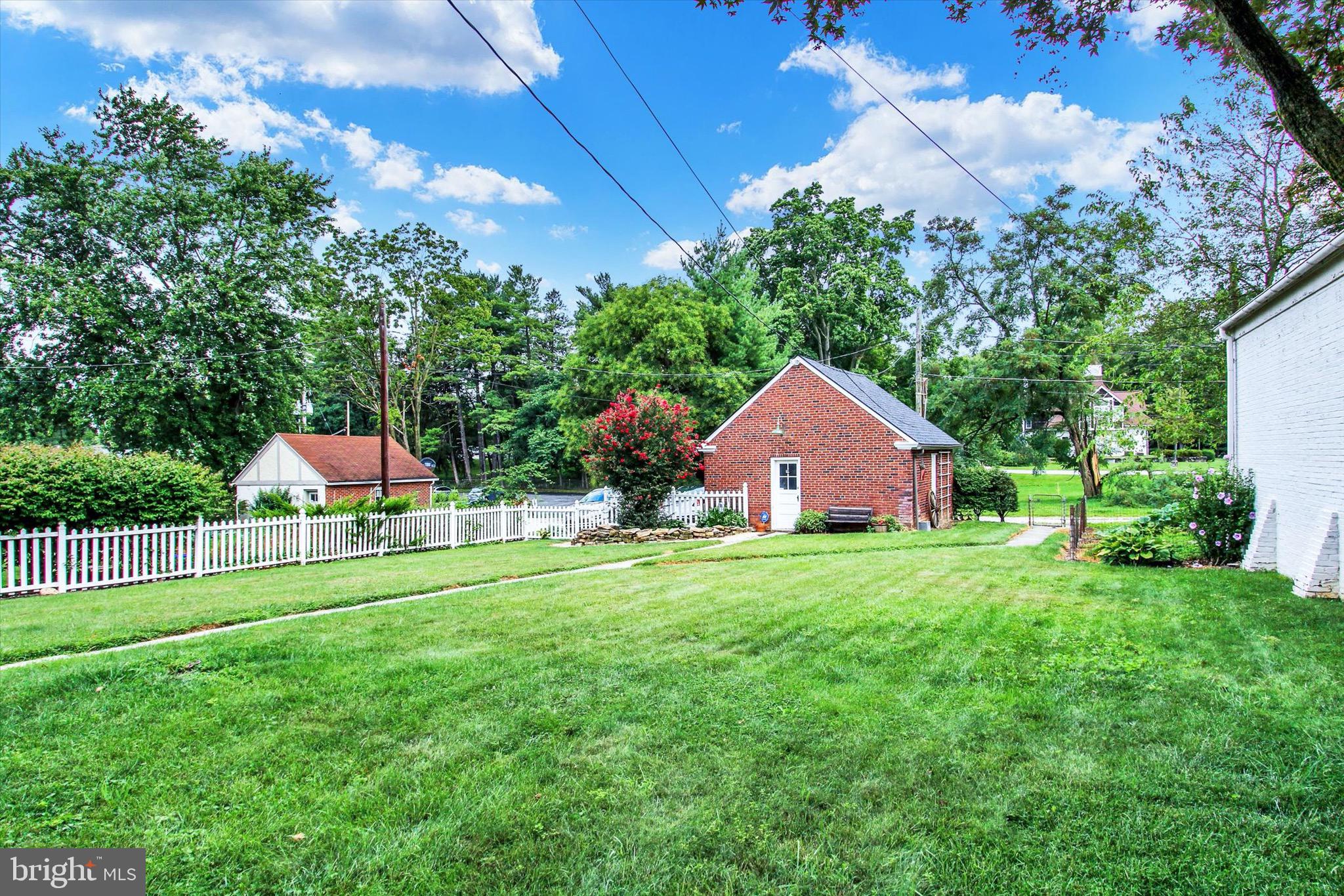 SPRINGDALE - Residential