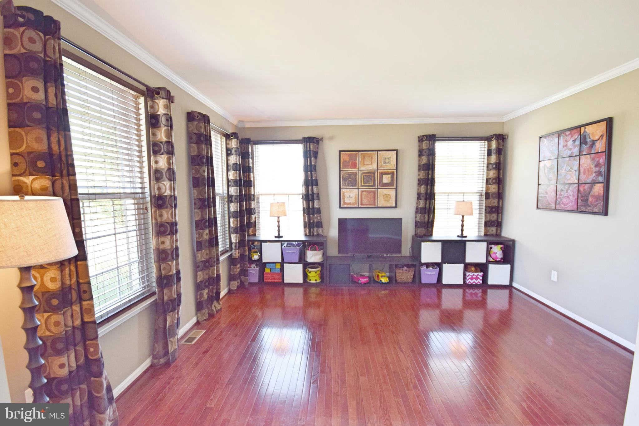 ELLIS MILL ESTATES - Residential