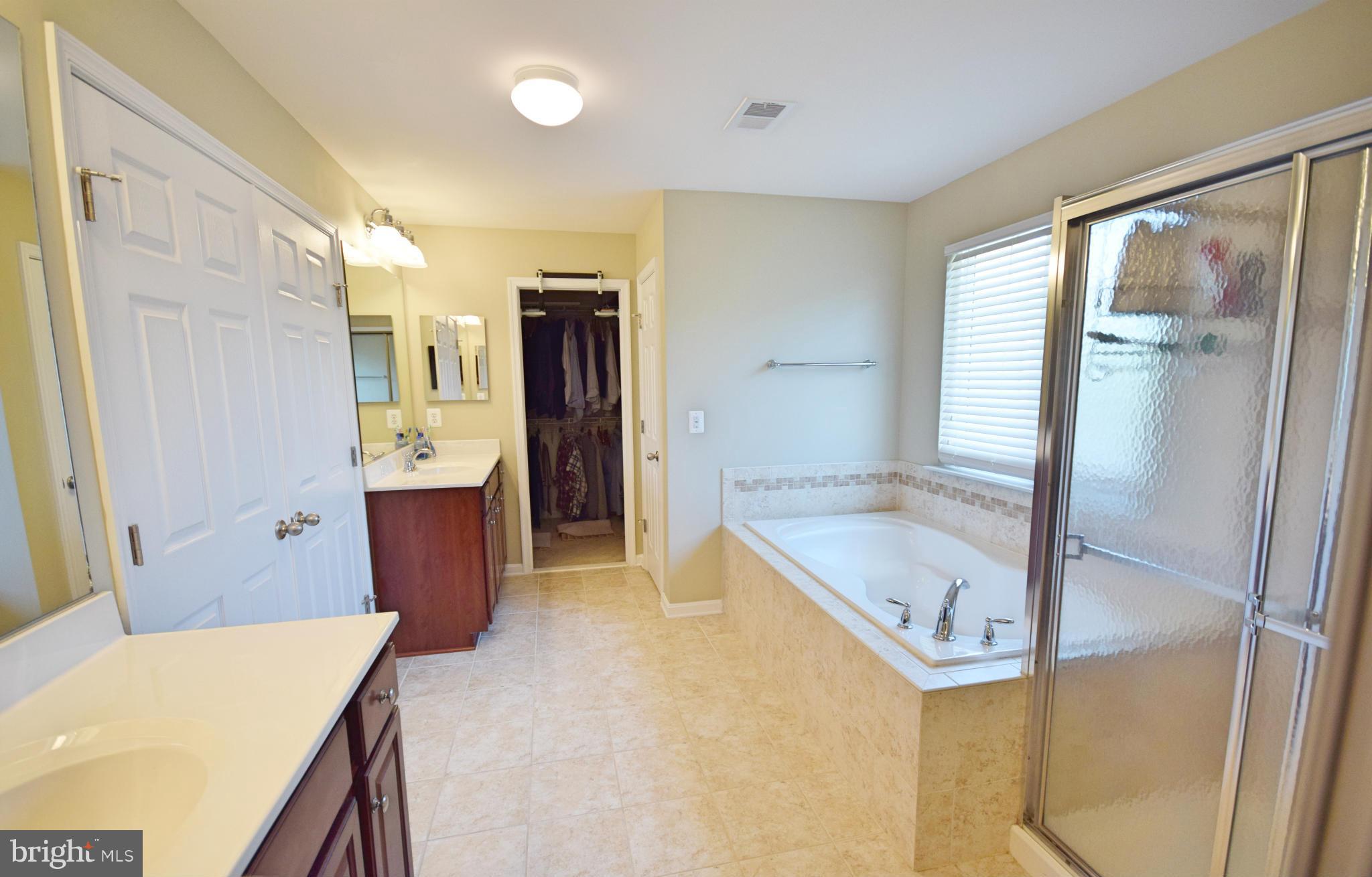 ELLIS MILL ESTATES - Residential