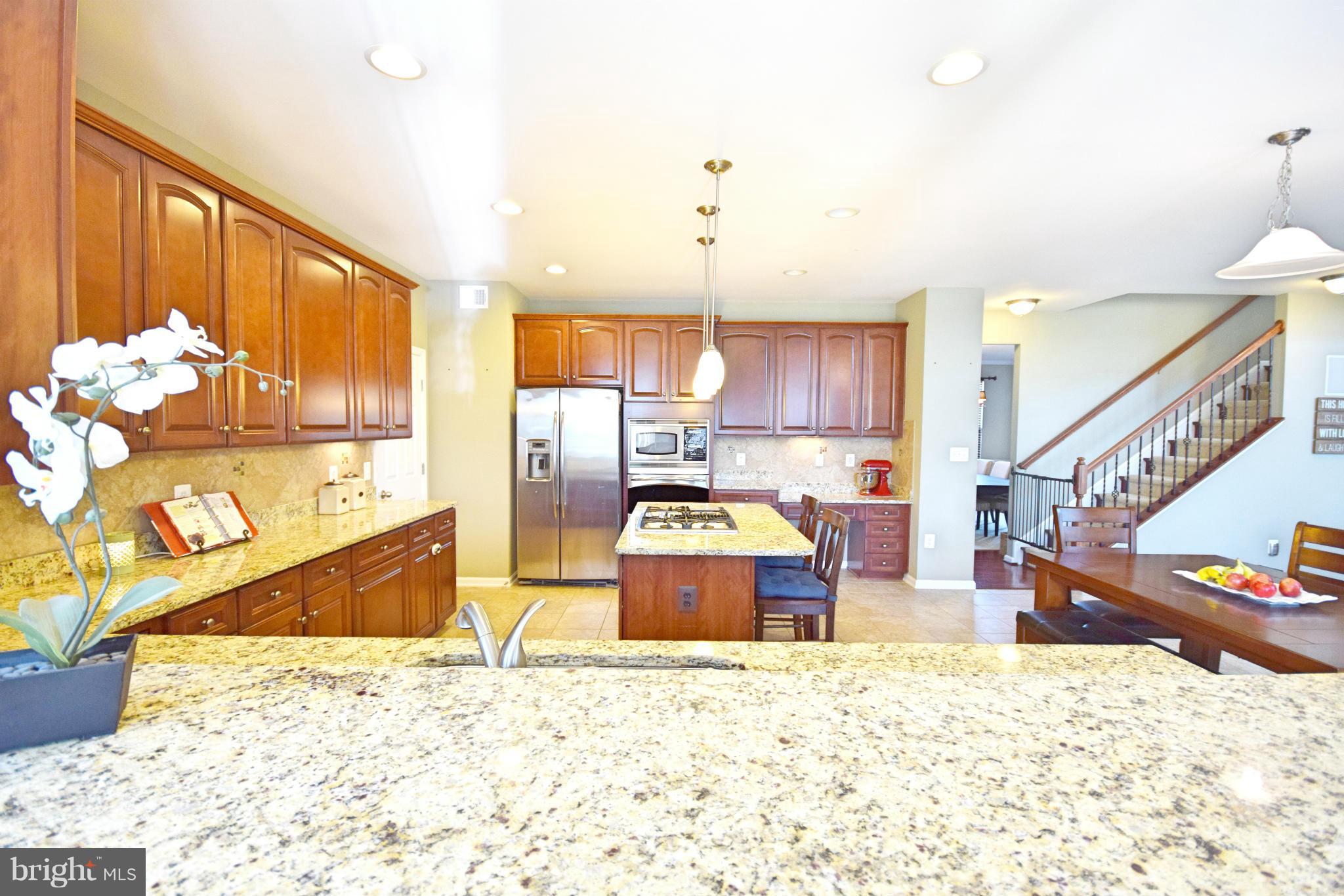 ELLIS MILL ESTATES - Residential