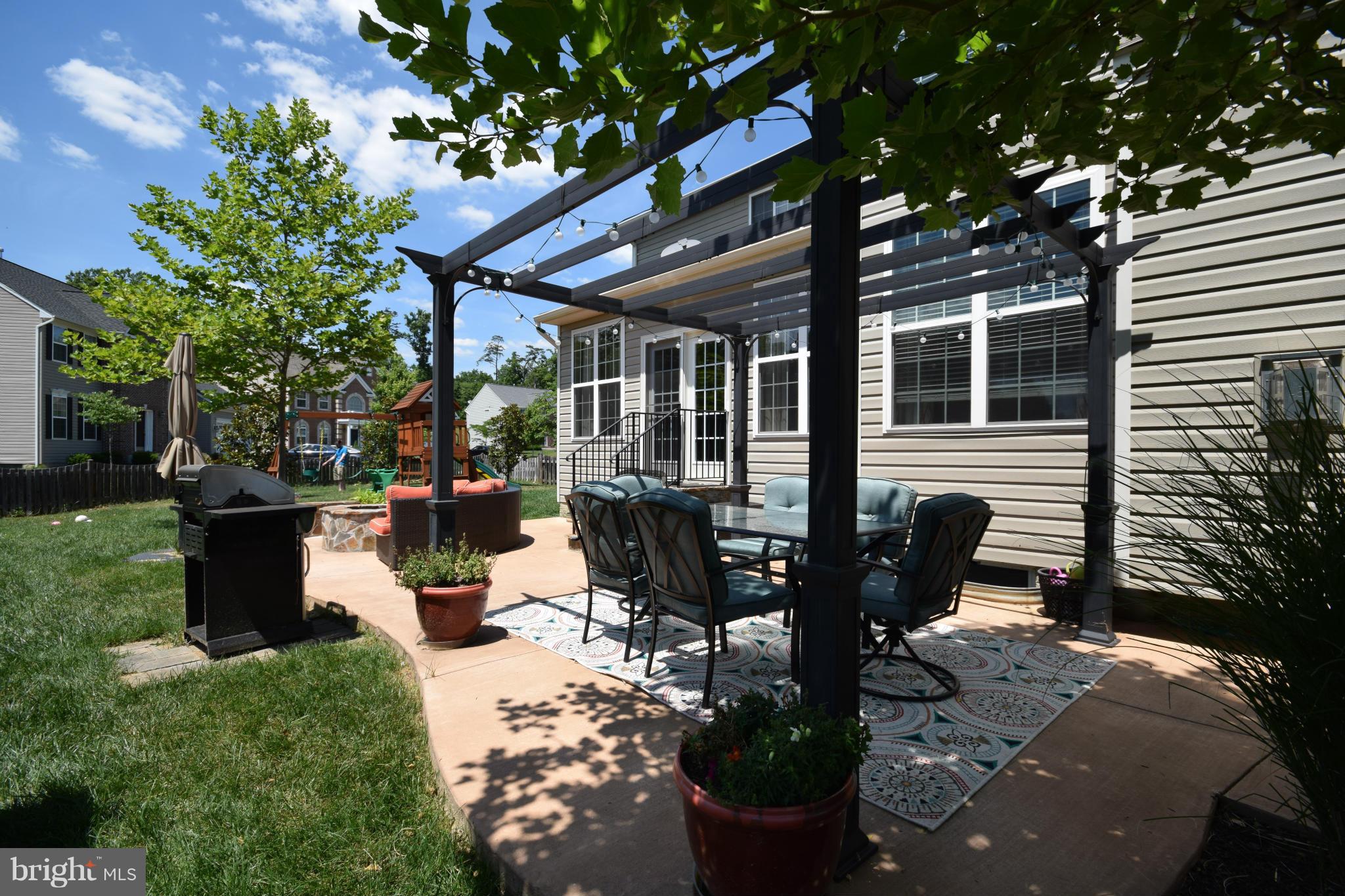 ELLIS MILL ESTATES - Residential