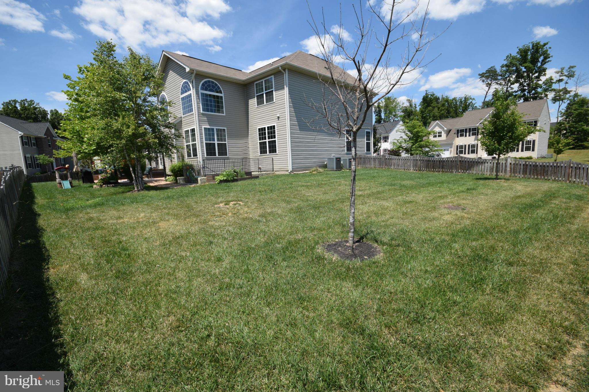 ELLIS MILL ESTATES - Residential