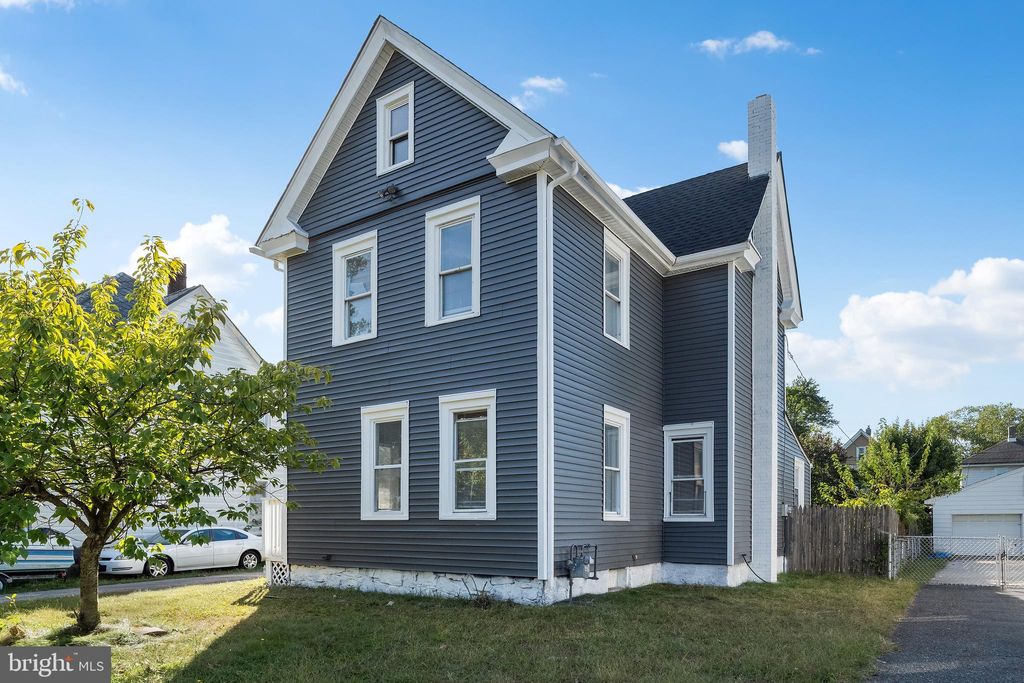 Photo of 636 Billings Avenue, PAULSBORO, NJ 08066 (MLS # NJGL2064886)