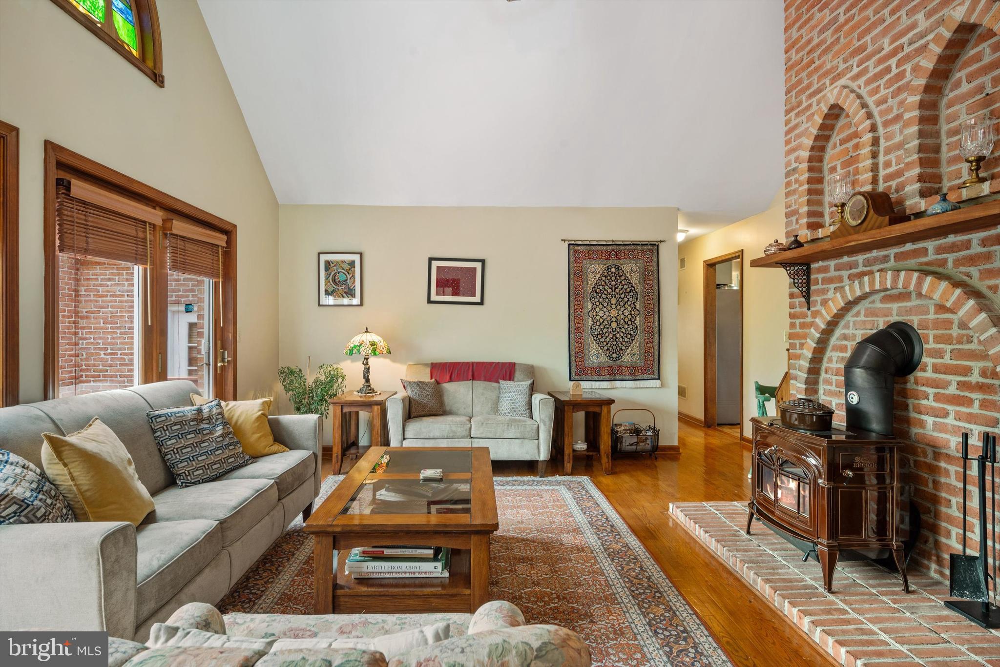 GLENDALE ESTATES - Residential