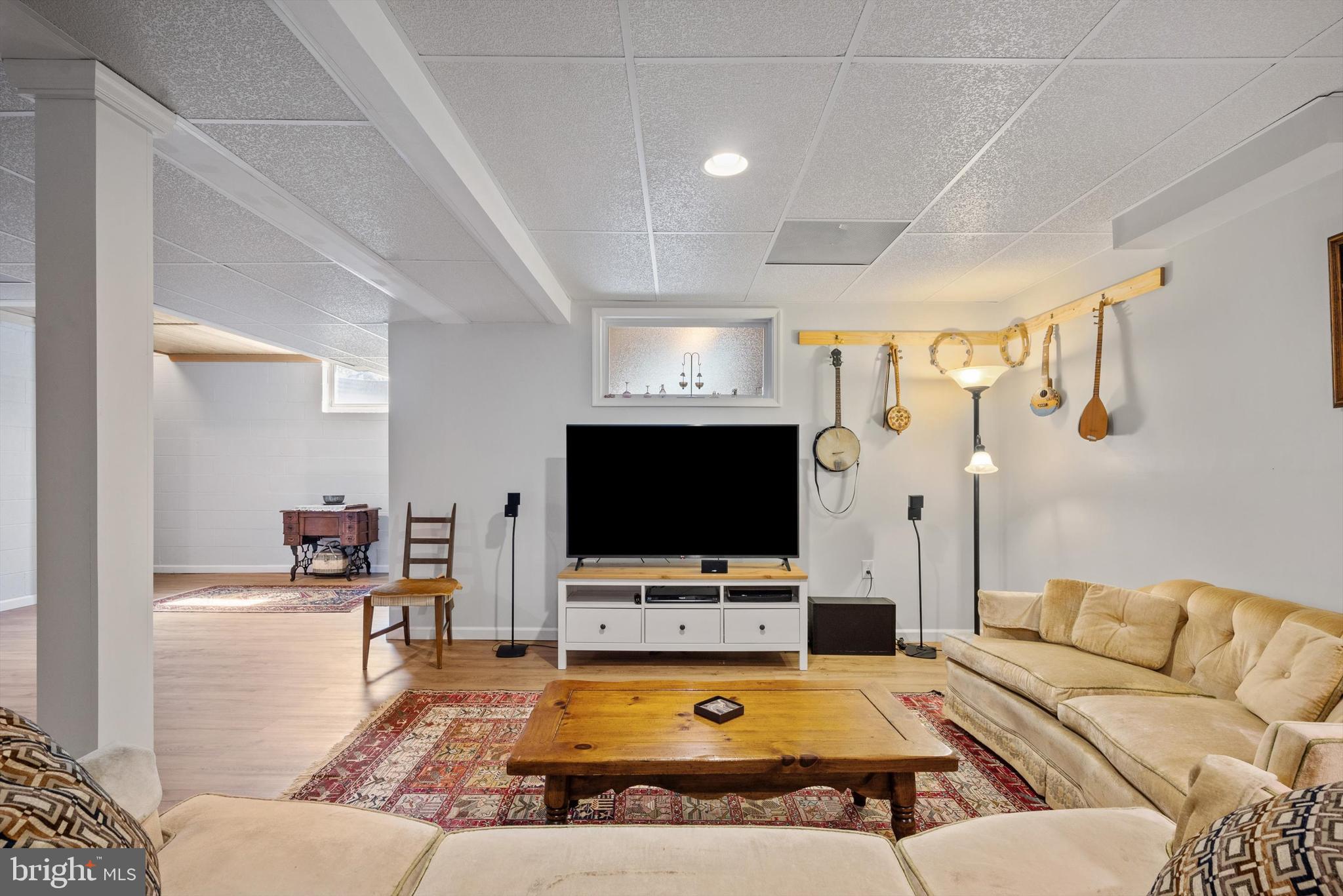 GLENDALE ESTATES - Residential