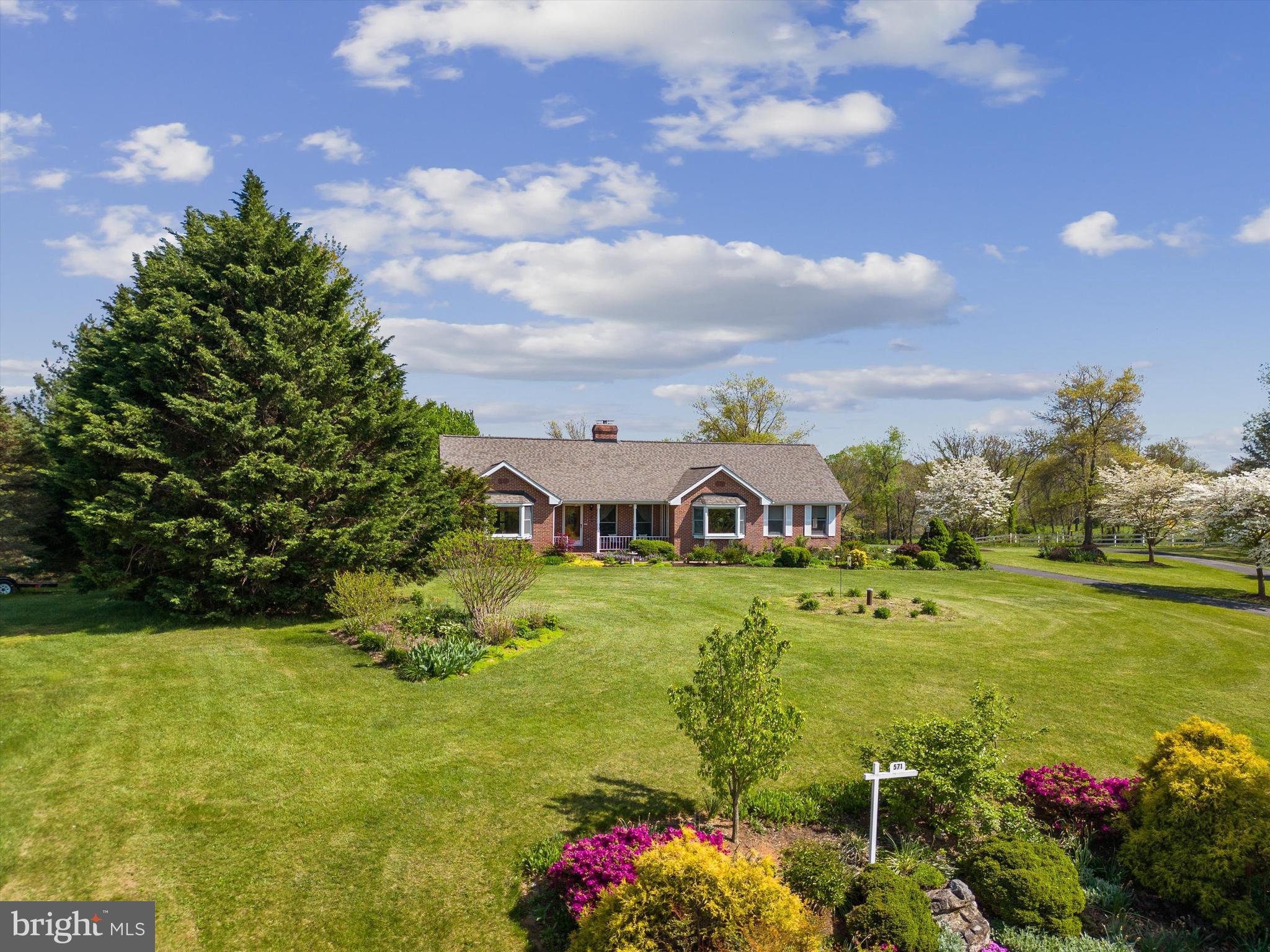 GLENDALE ESTATES - Residential