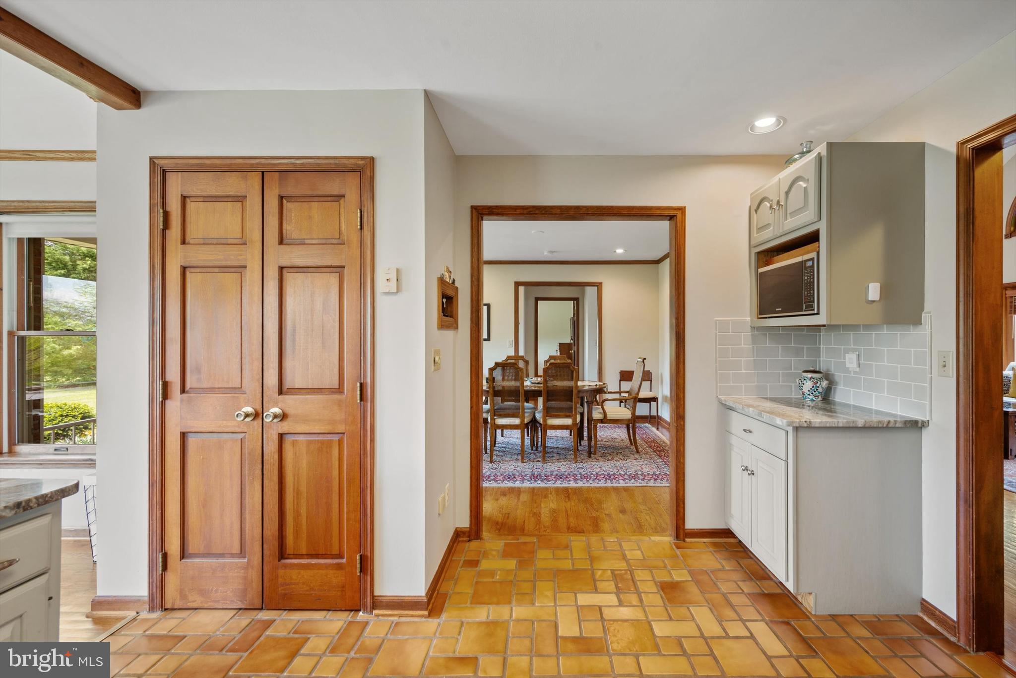 GLENDALE ESTATES - Residential