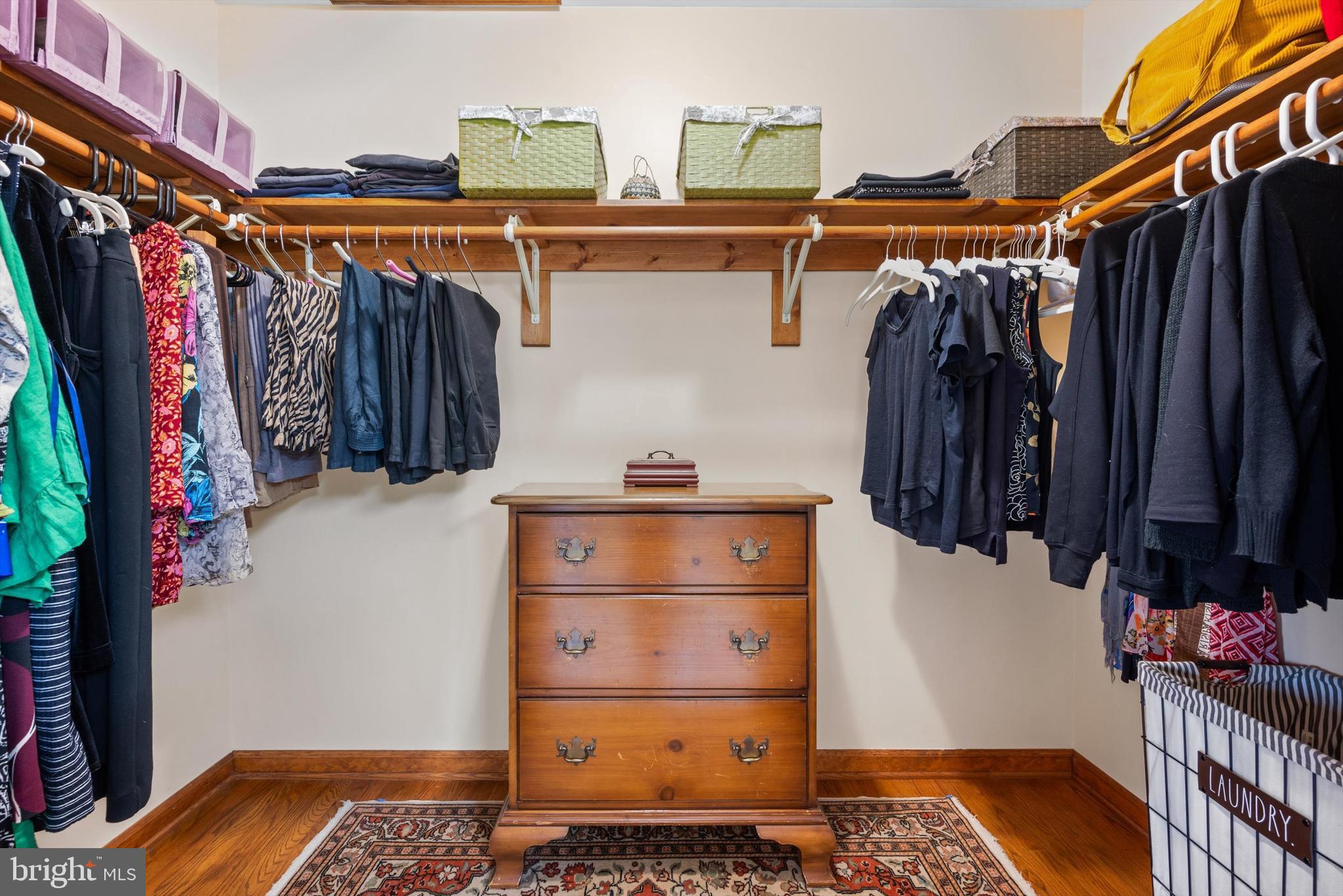 GLENDALE ESTATES - Residential