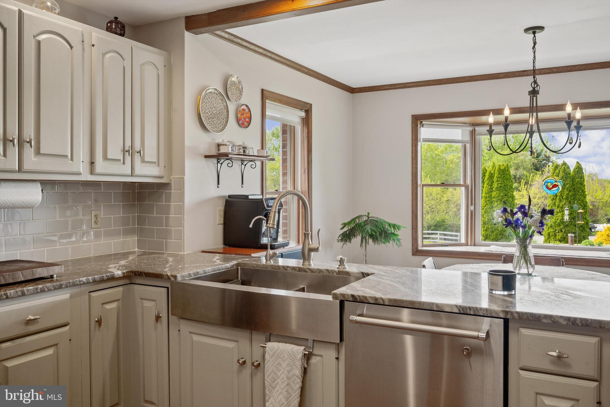 GLENDALE ESTATES - Residential