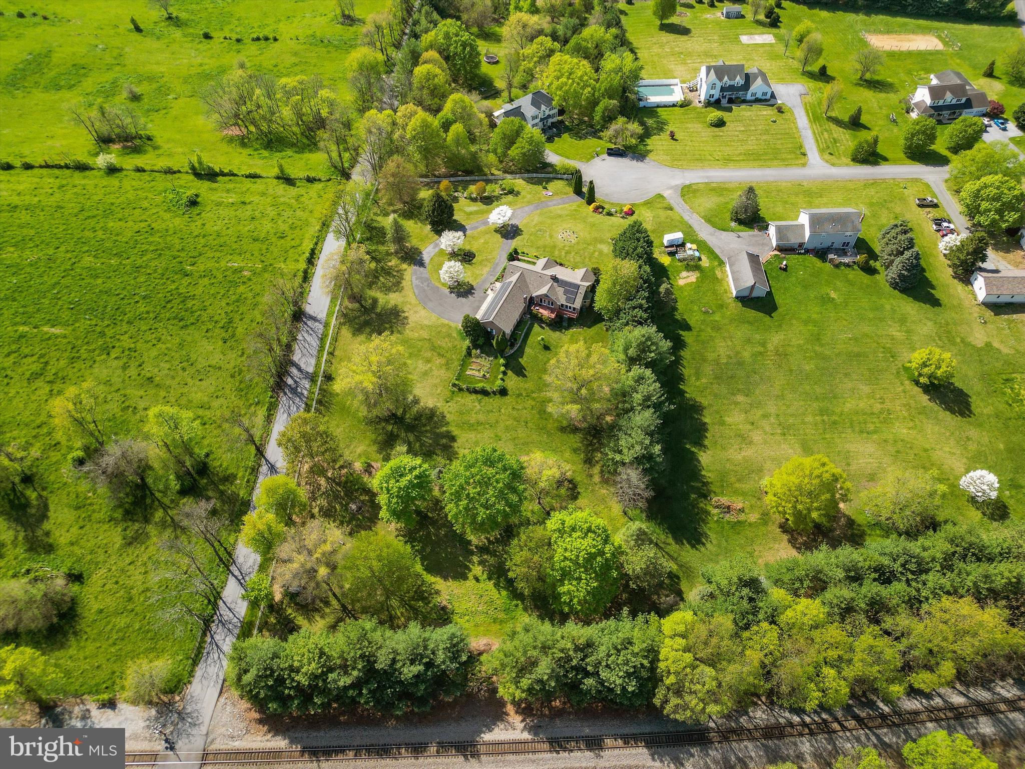 GLENDALE ESTATES - Residential