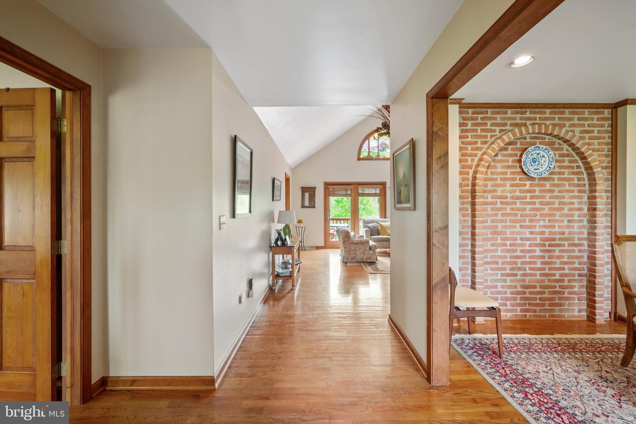 GLENDALE ESTATES - Residential