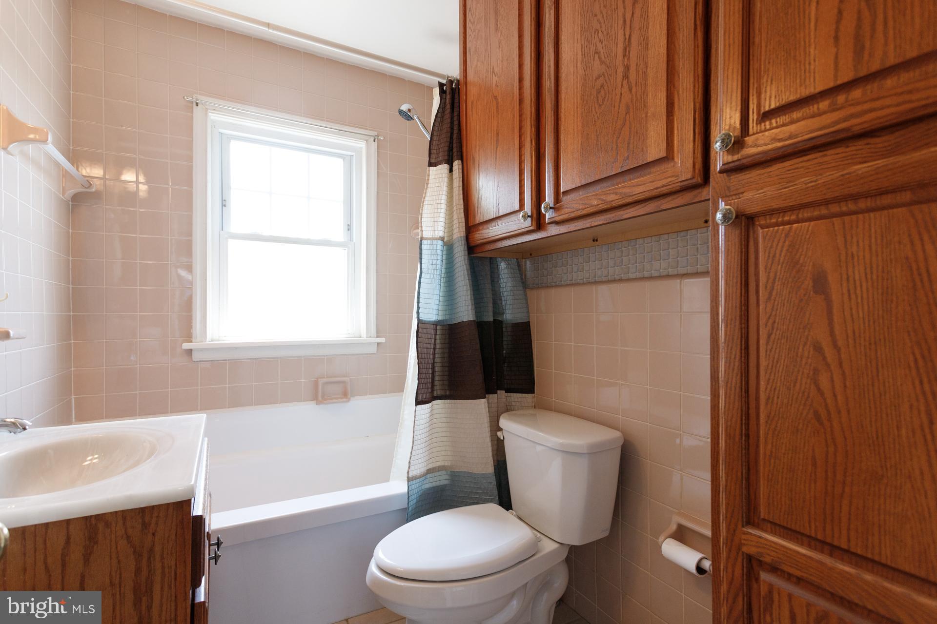 LANGHORNE GABLES - Residential