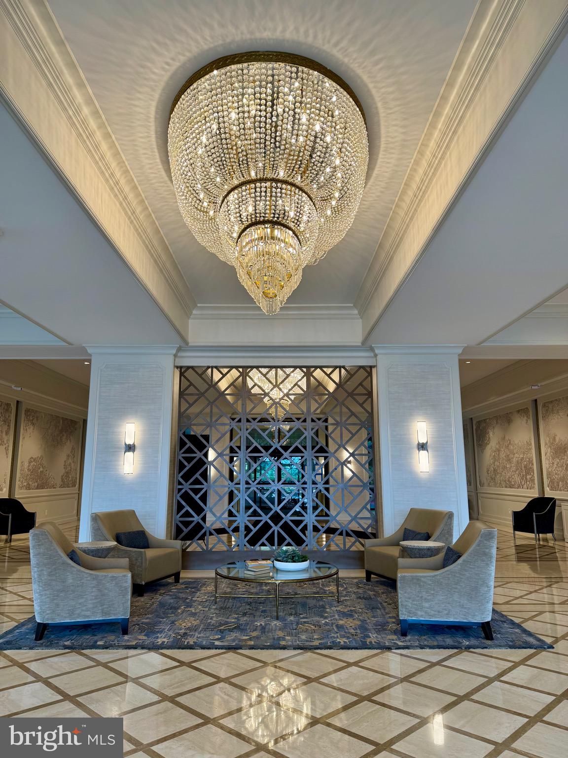 PROMENADE TOWERS - Residential