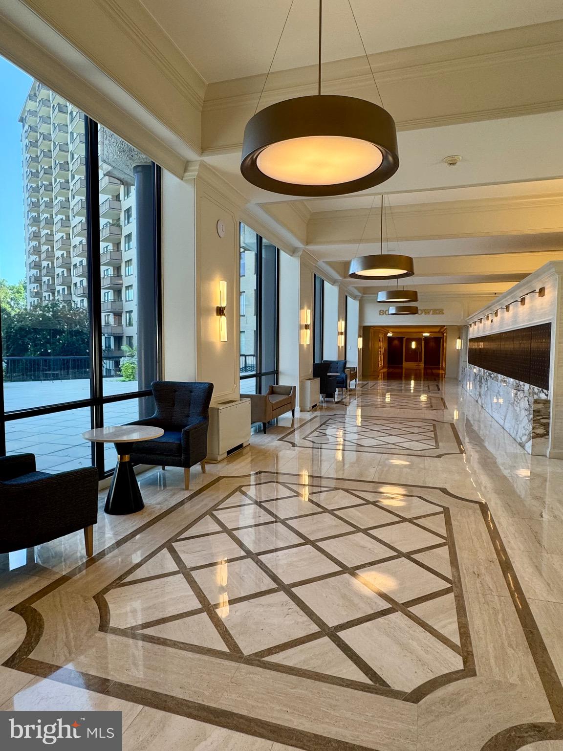 PROMENADE TOWERS - Residential