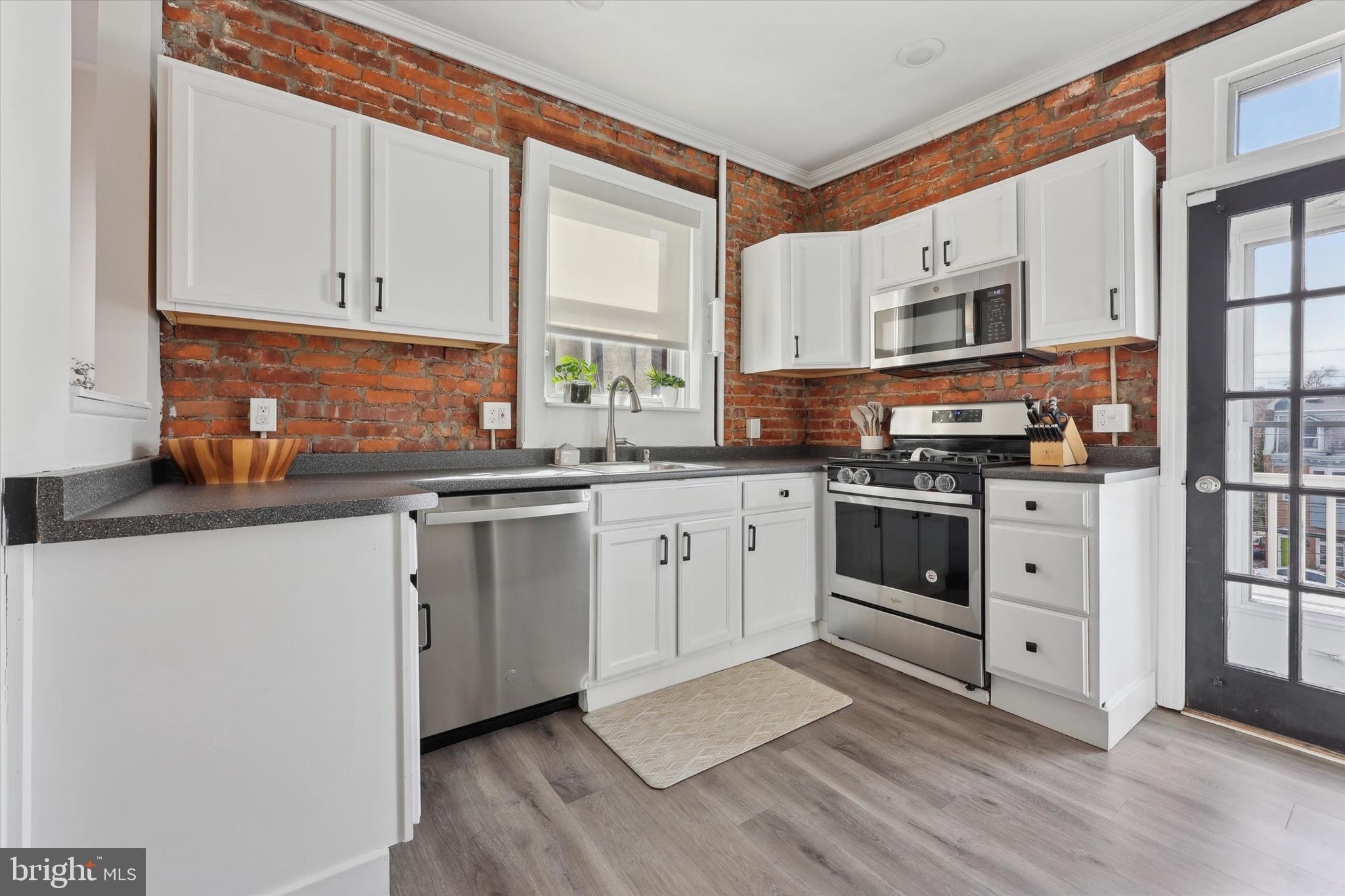 MANAYUNK - Residential