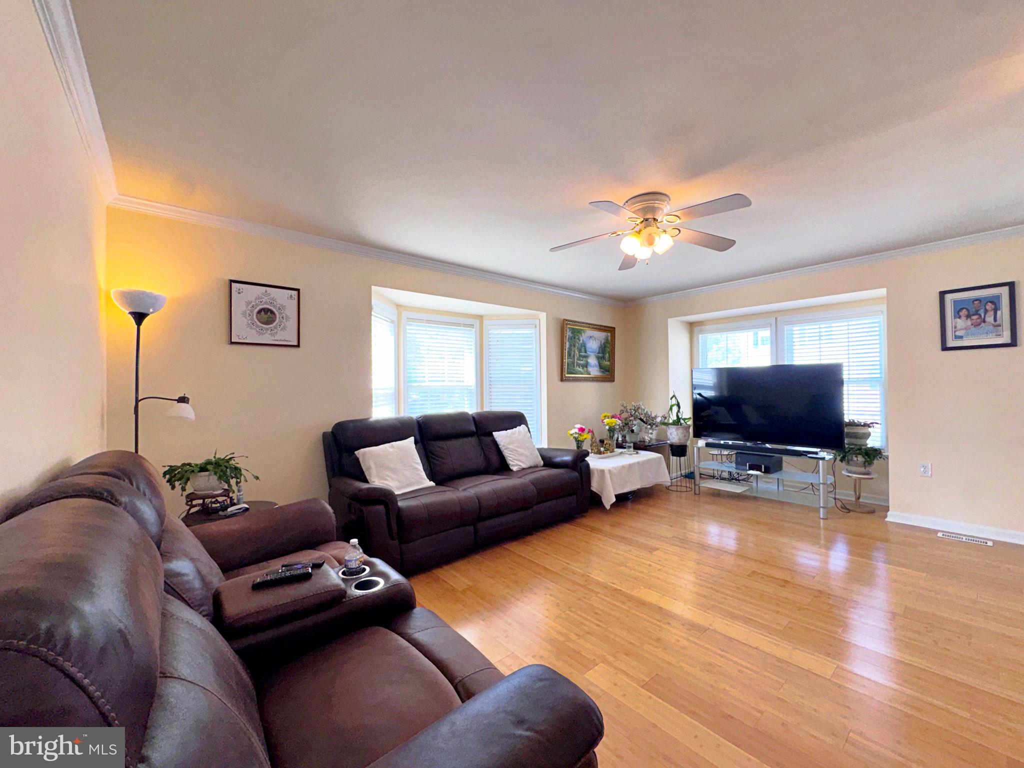 12 BRUCE DRIVE