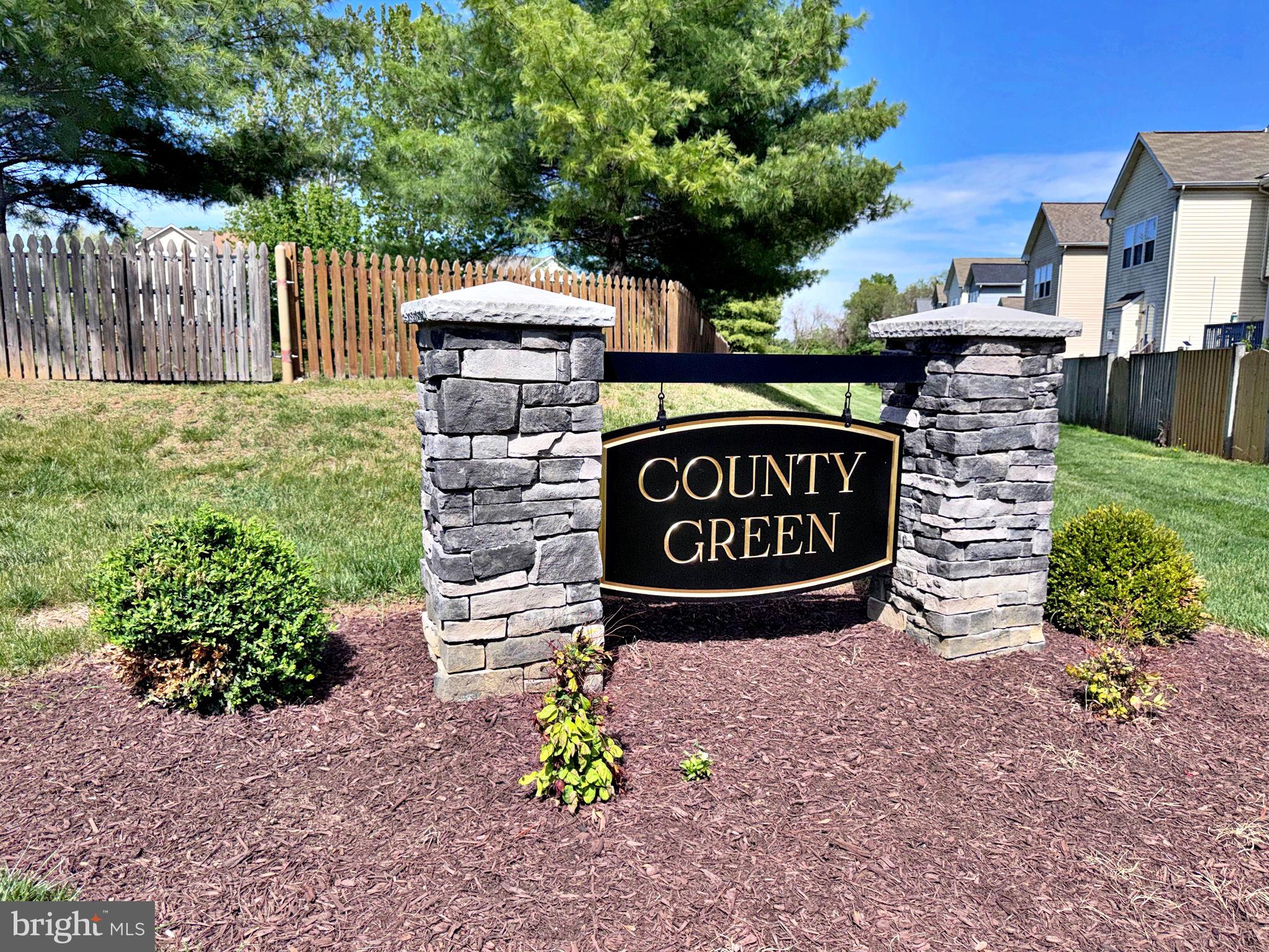 COUNTY GREEN - Residential