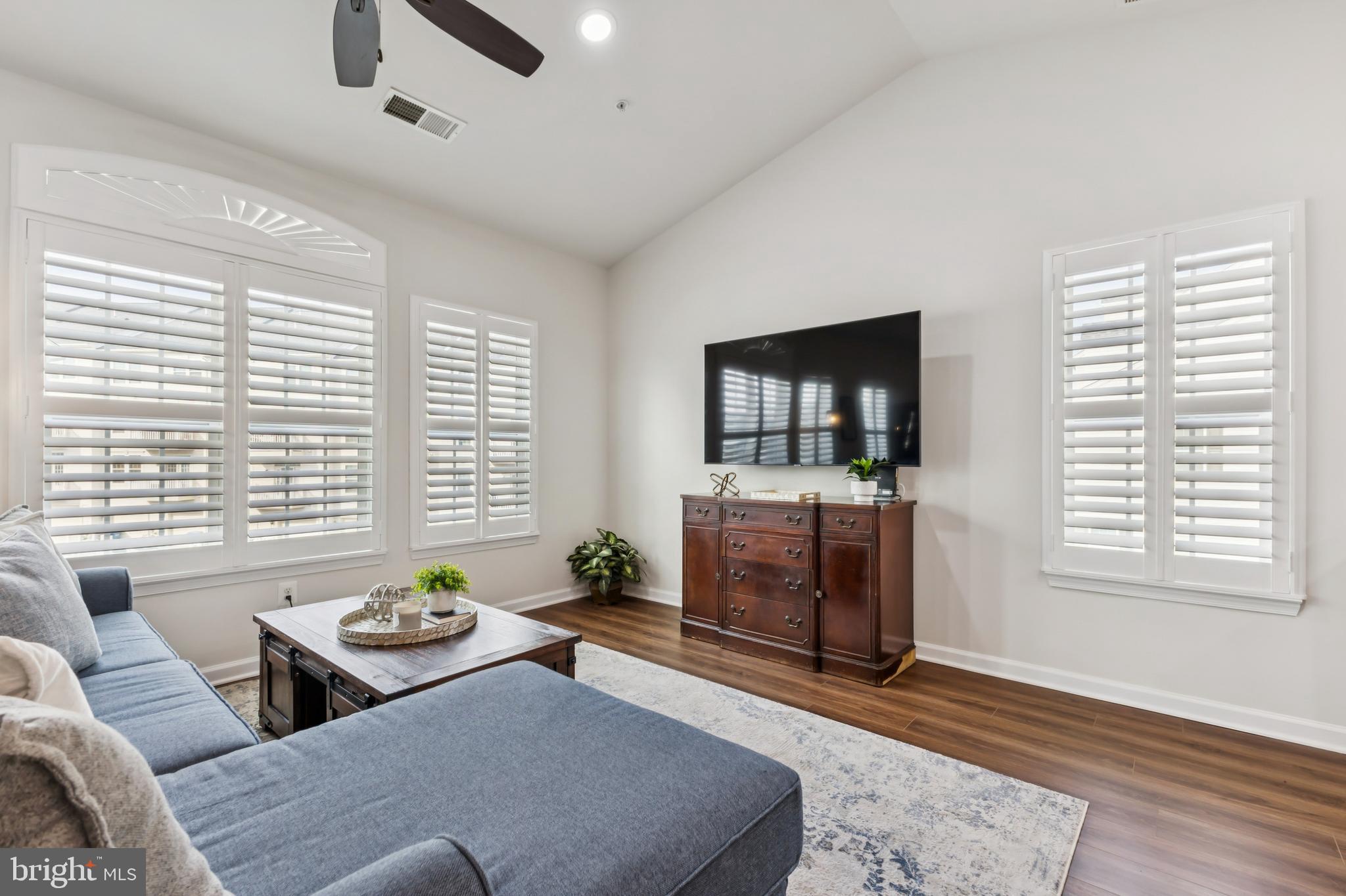 SOMERSET CONDO - Residential