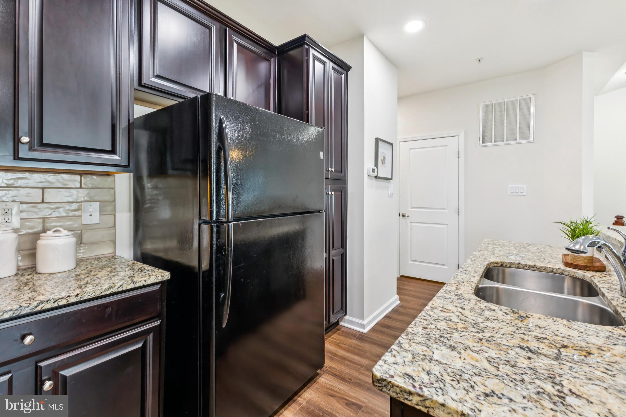 SOMERSET CONDO - Residential