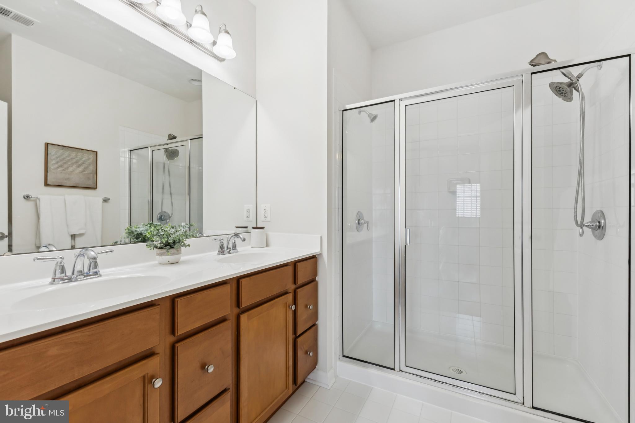 SOMERSET CONDO - Residential