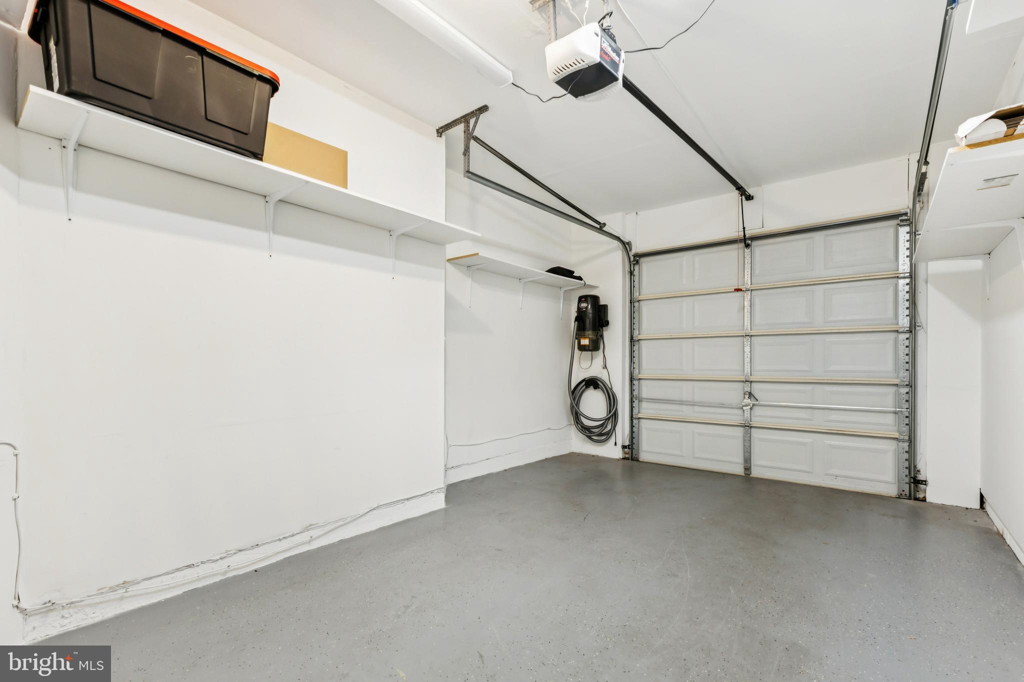 SOMERSET CONDO - Residential