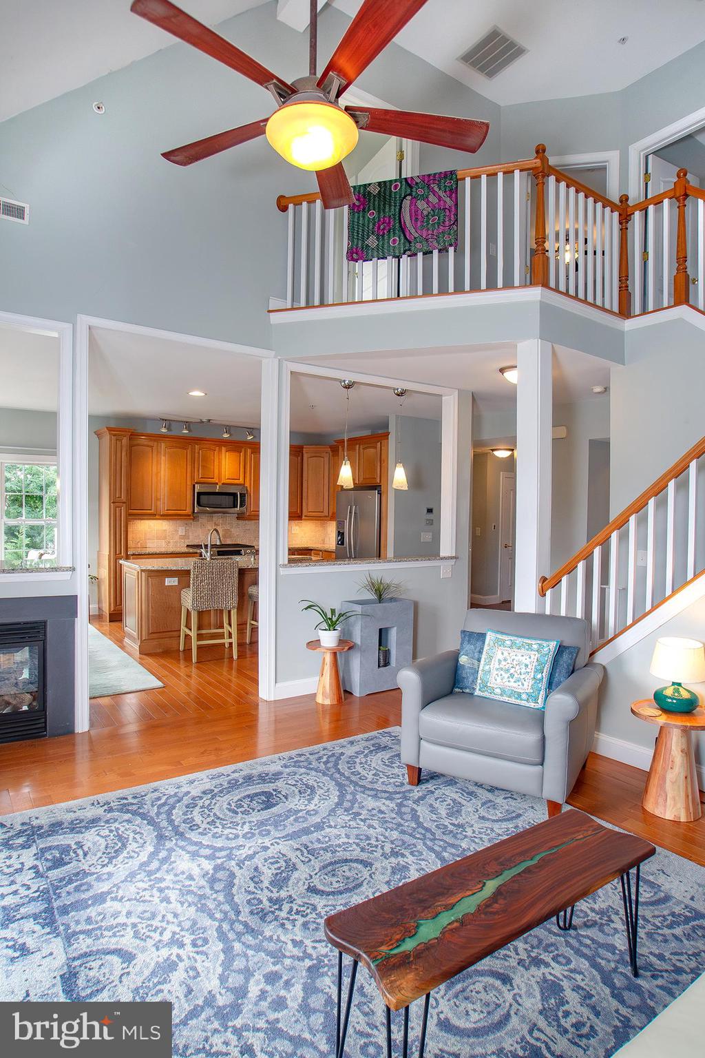 202 SENECA WAY B 38