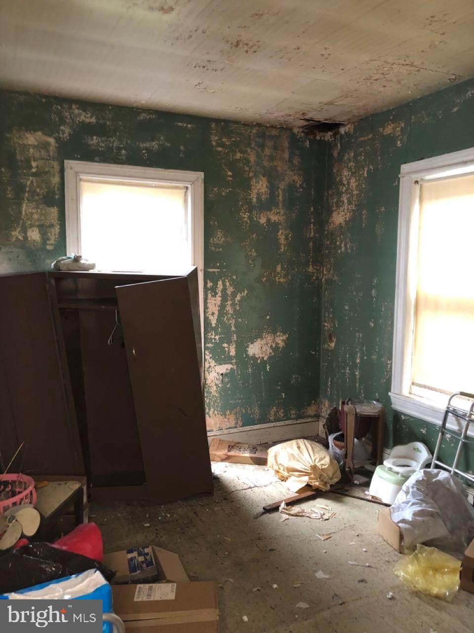 TEMPLE UNIVERSITY - Residential Income