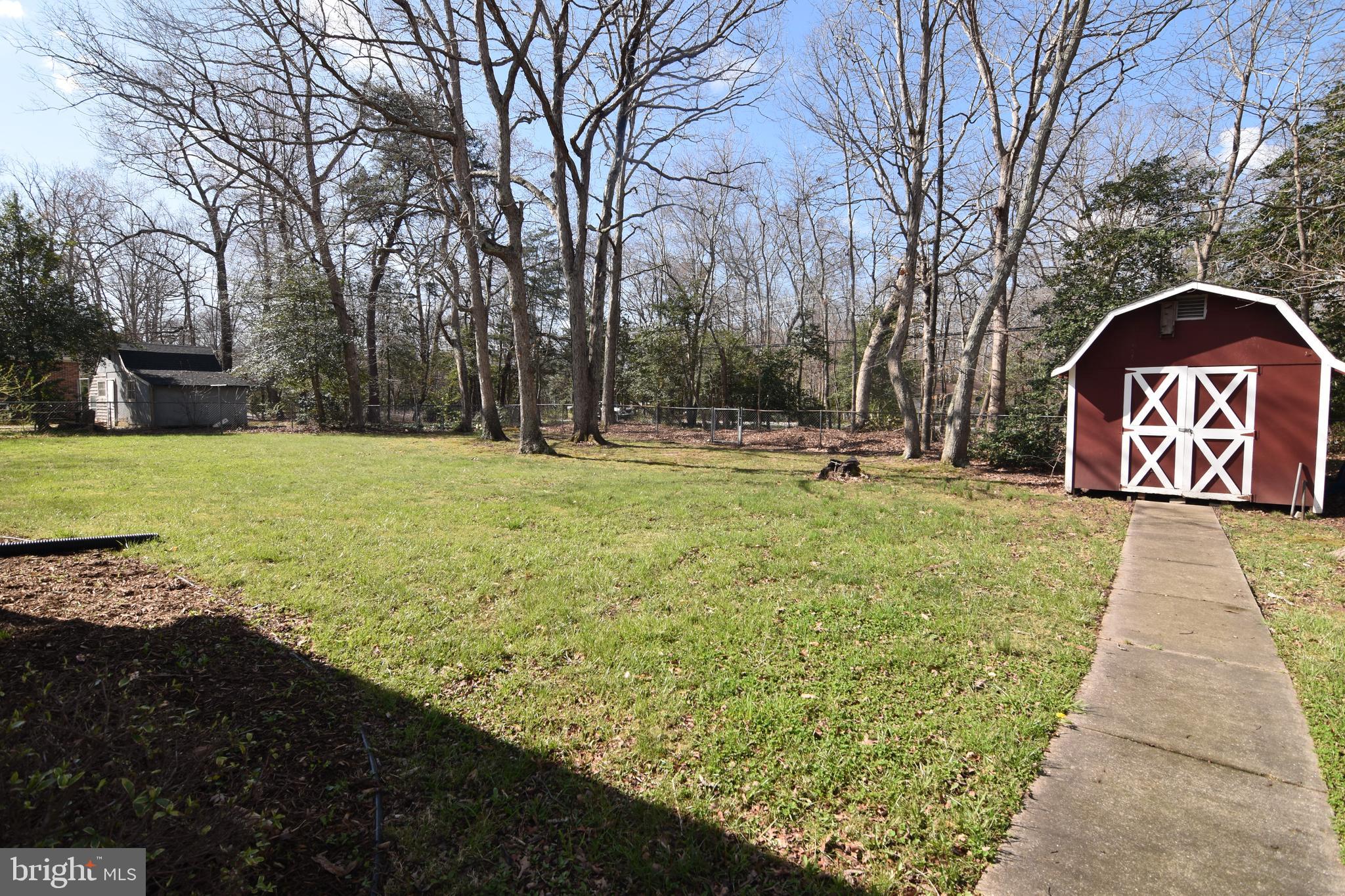 BRETON BAY ESTATES - Residential