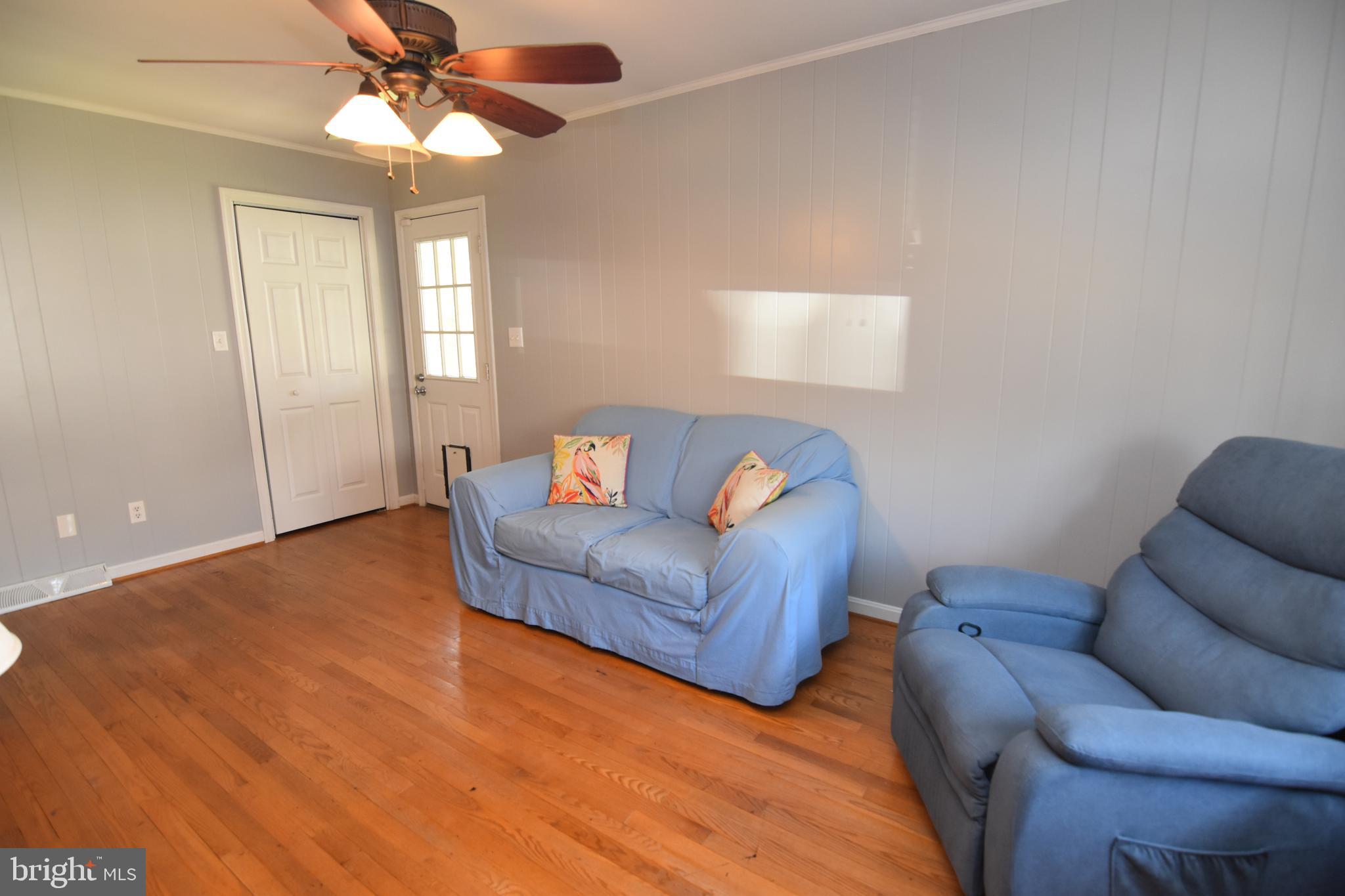 BRETON BAY ESTATES - Residential