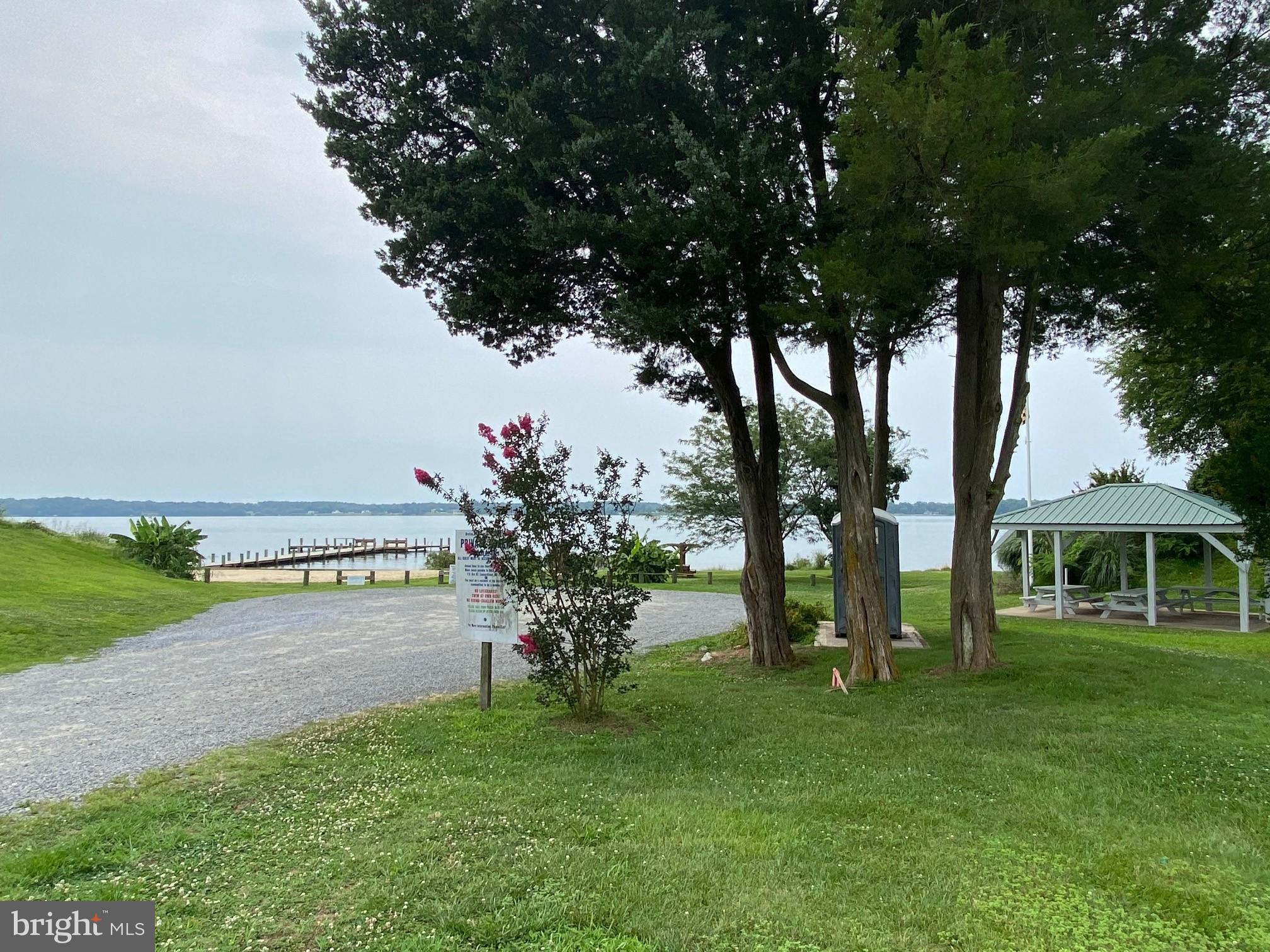 BRETON BAY ESTATES - Residential