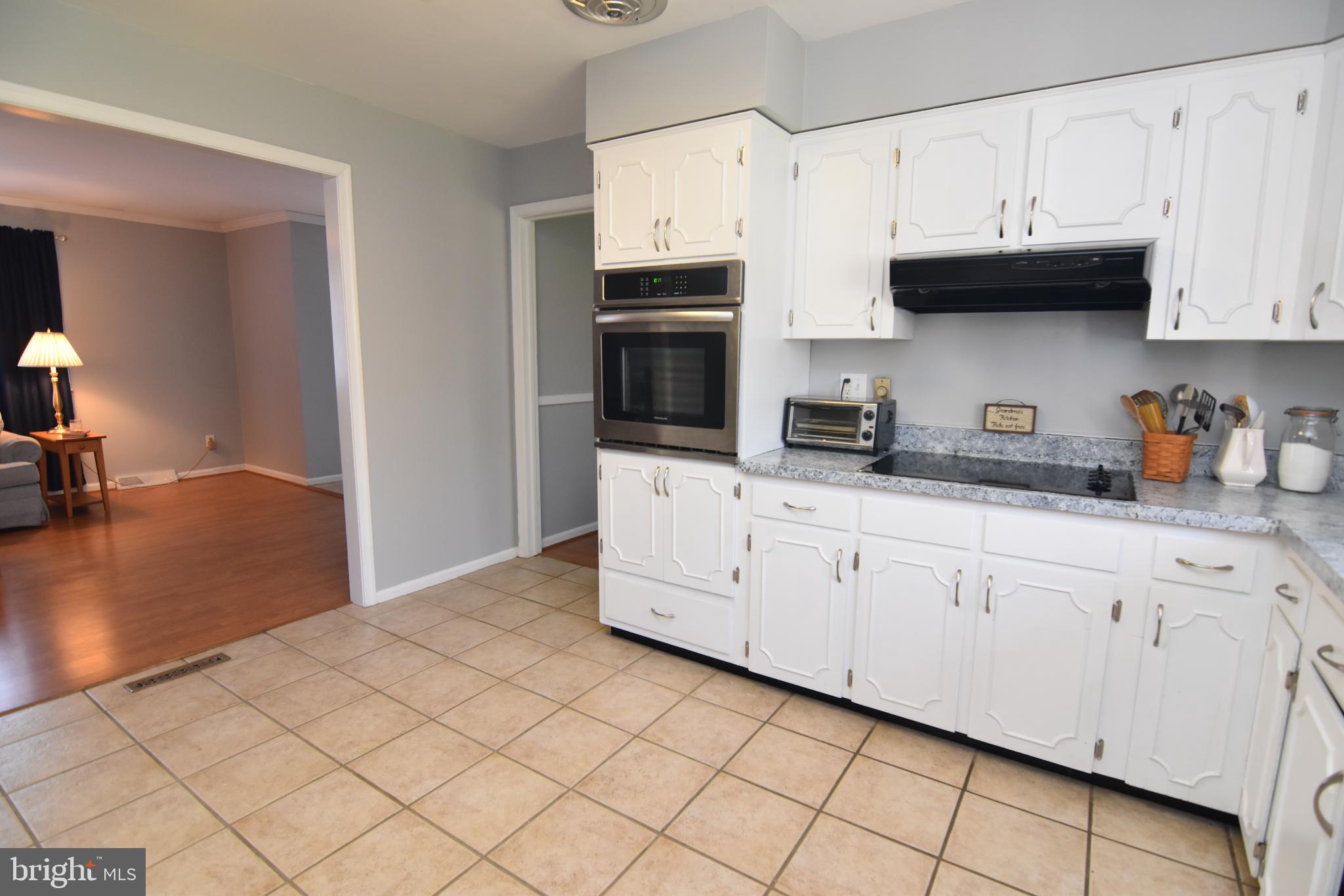 BRETON BAY ESTATES - Residential