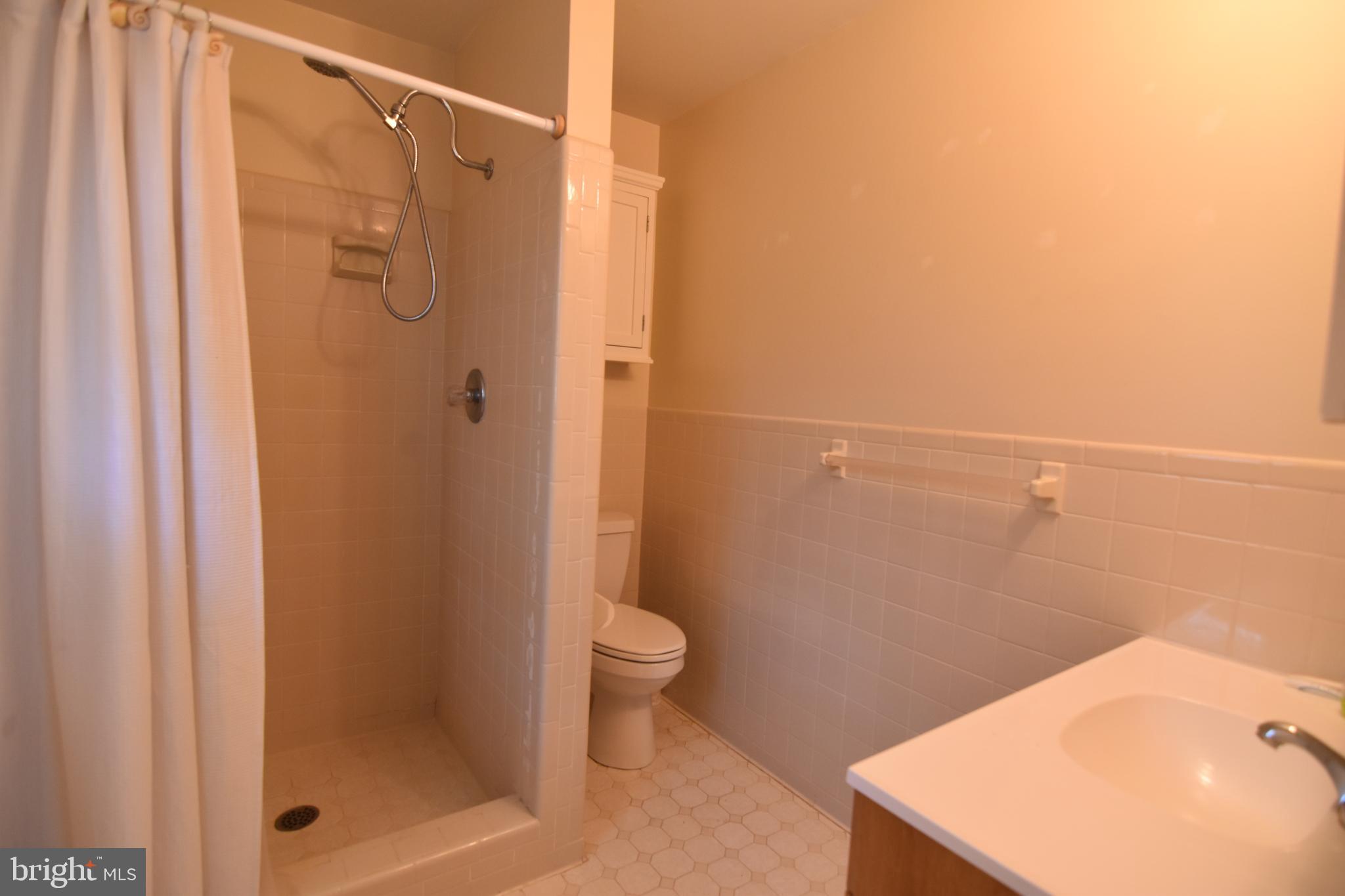 BRETON BAY ESTATES - Residential