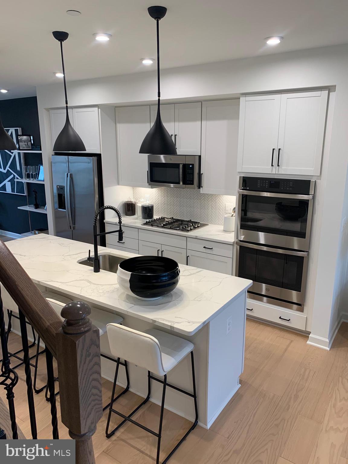 NORTH HILL - Residential