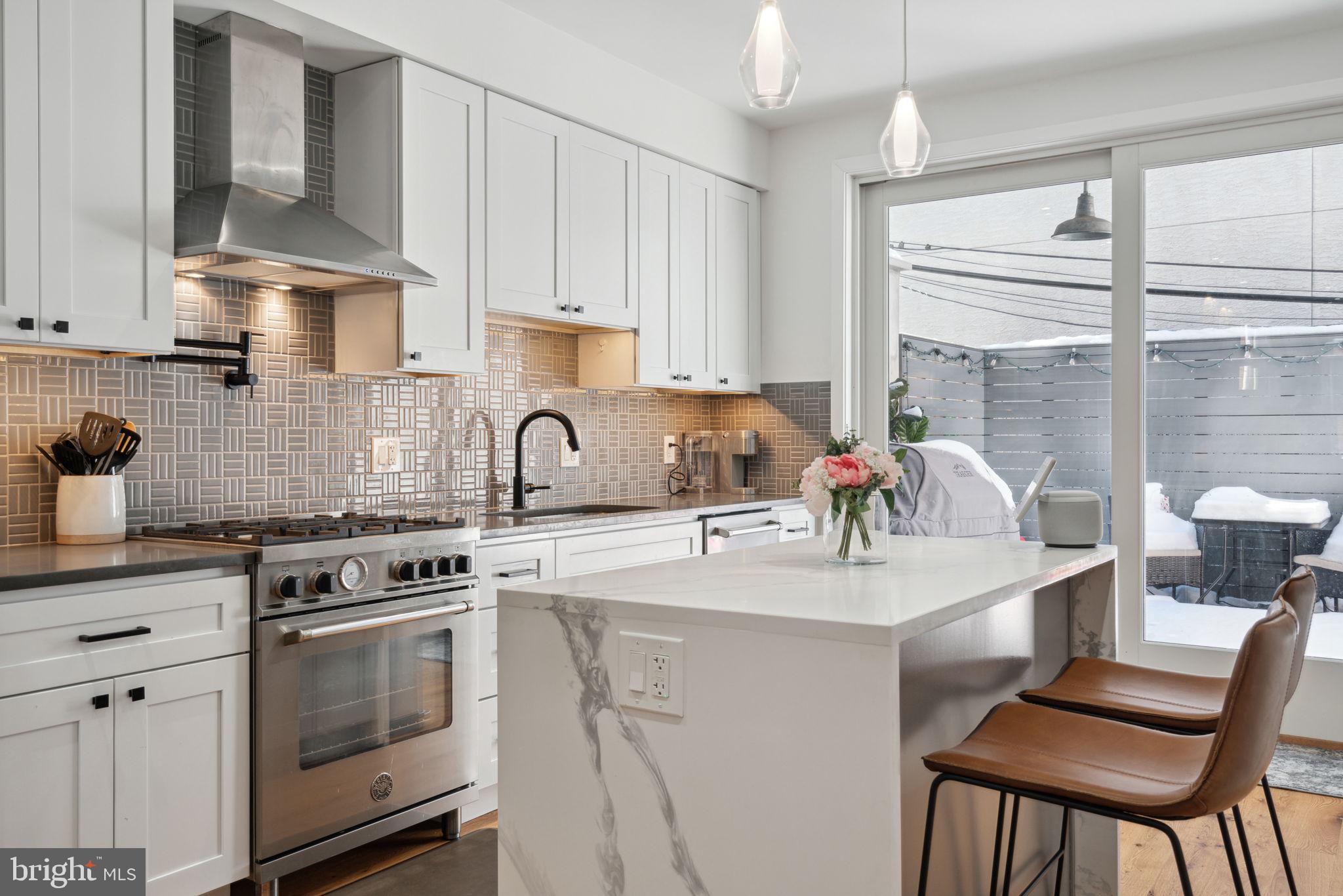 GRADUATE HOSPITAL - Residential