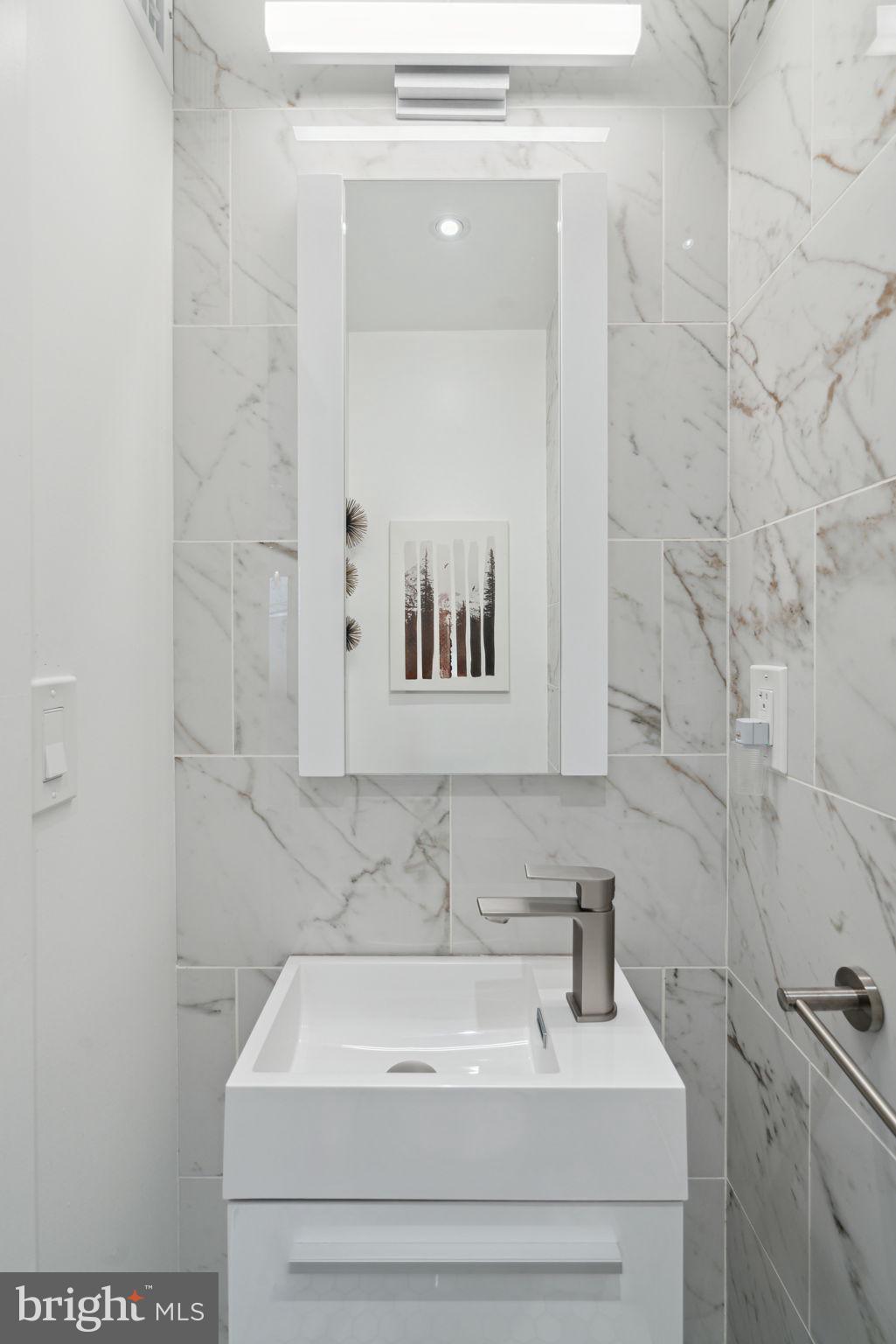 GRADUATE HOSPITAL - Residential