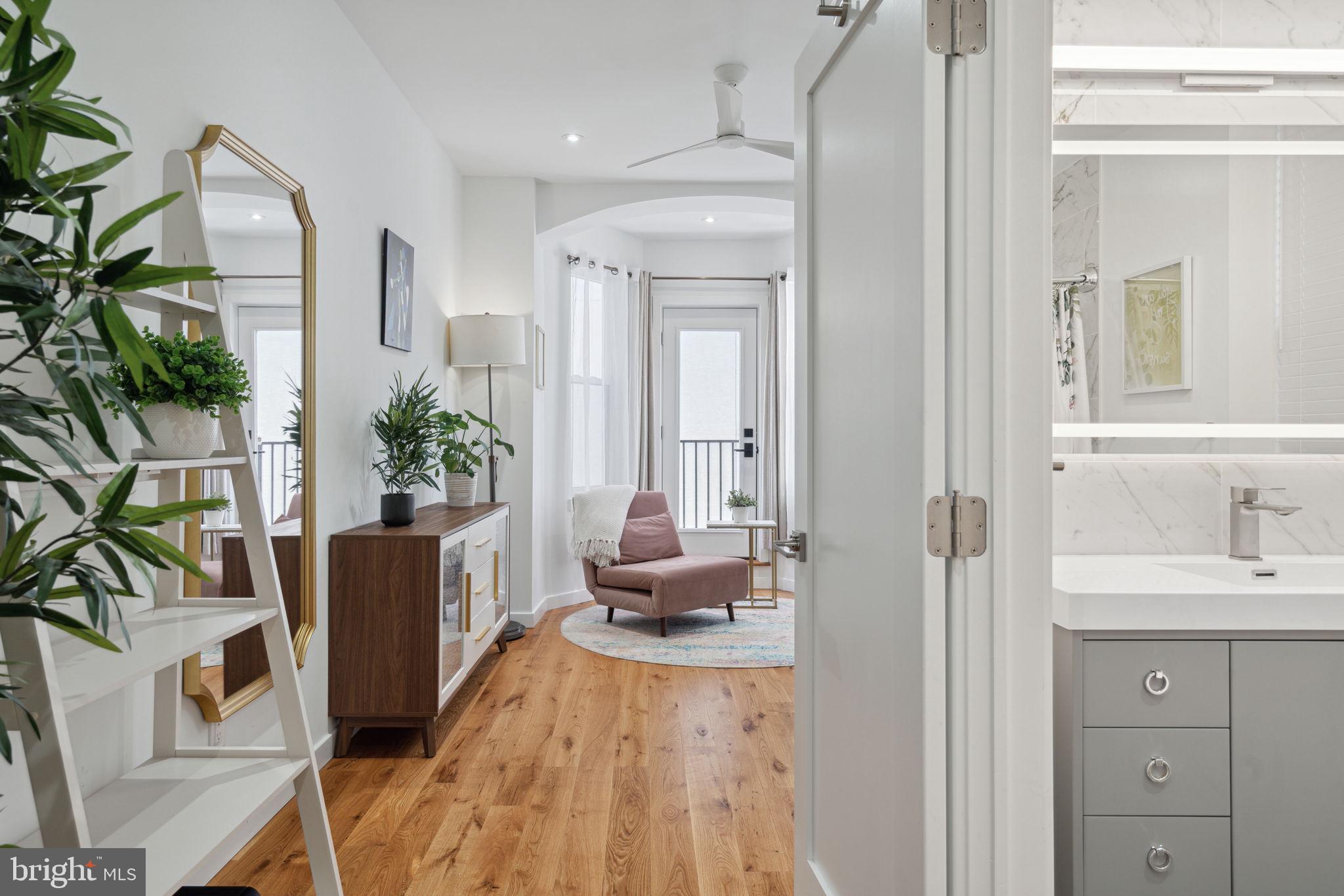 GRADUATE HOSPITAL - Residential