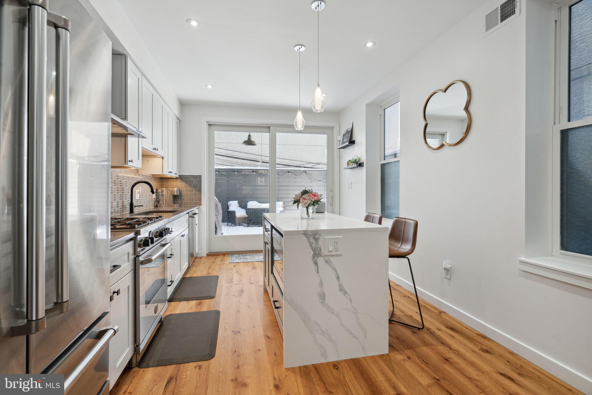 GRADUATE HOSPITAL - Residential